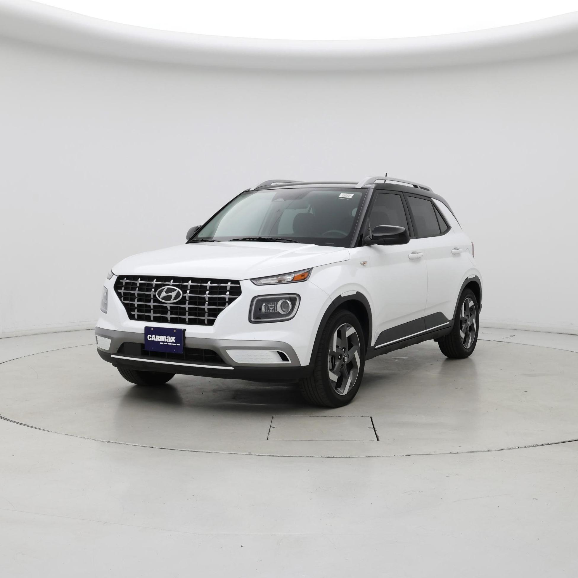 Thumbnail: 2023 Hyundai Venue - 4