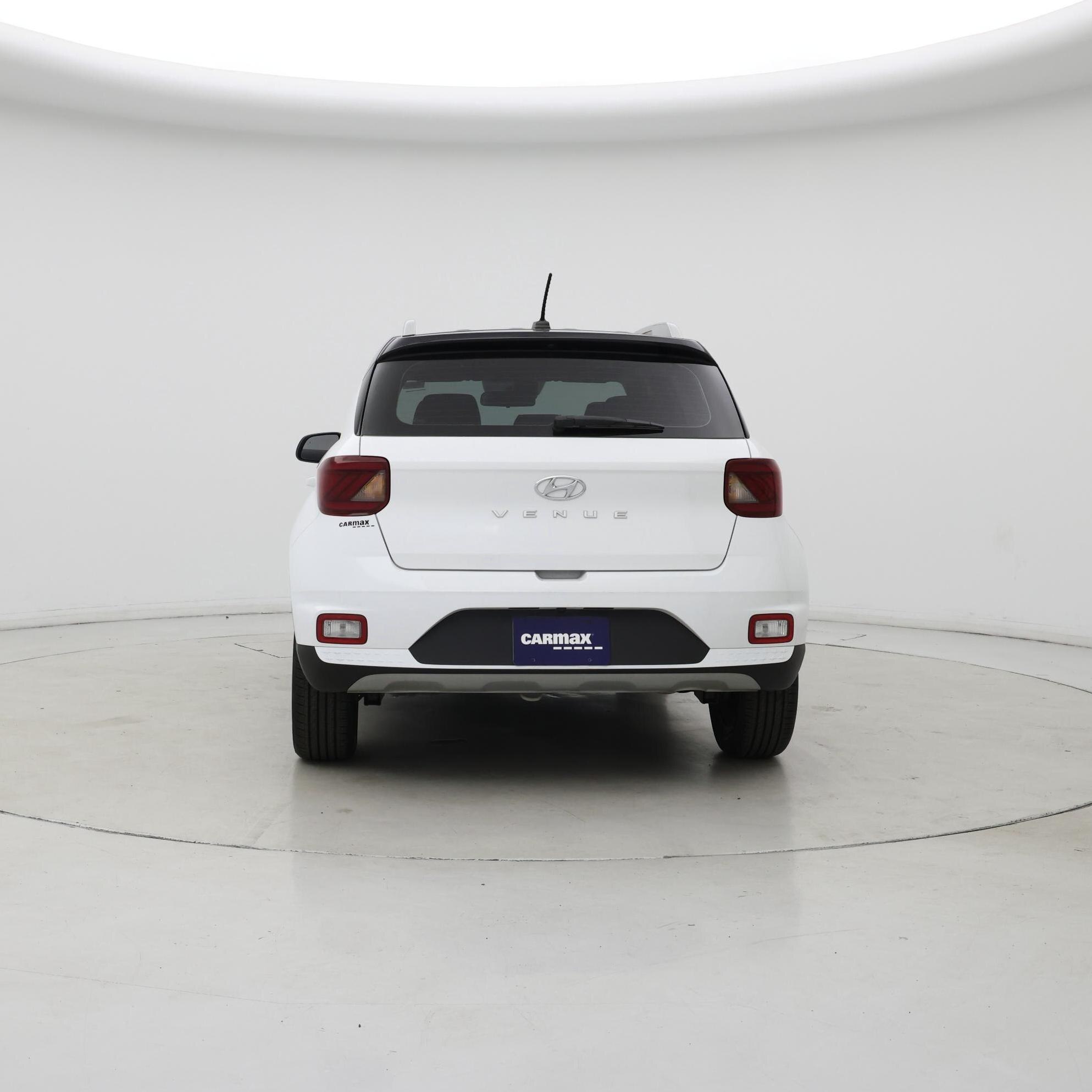 Thumbnail: 2023 Hyundai Venue - 6