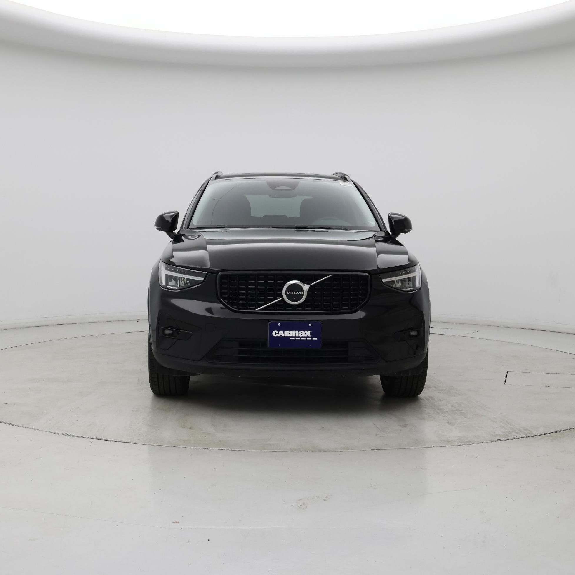 Thumbnail: 2025 Volvo XC40 - 5