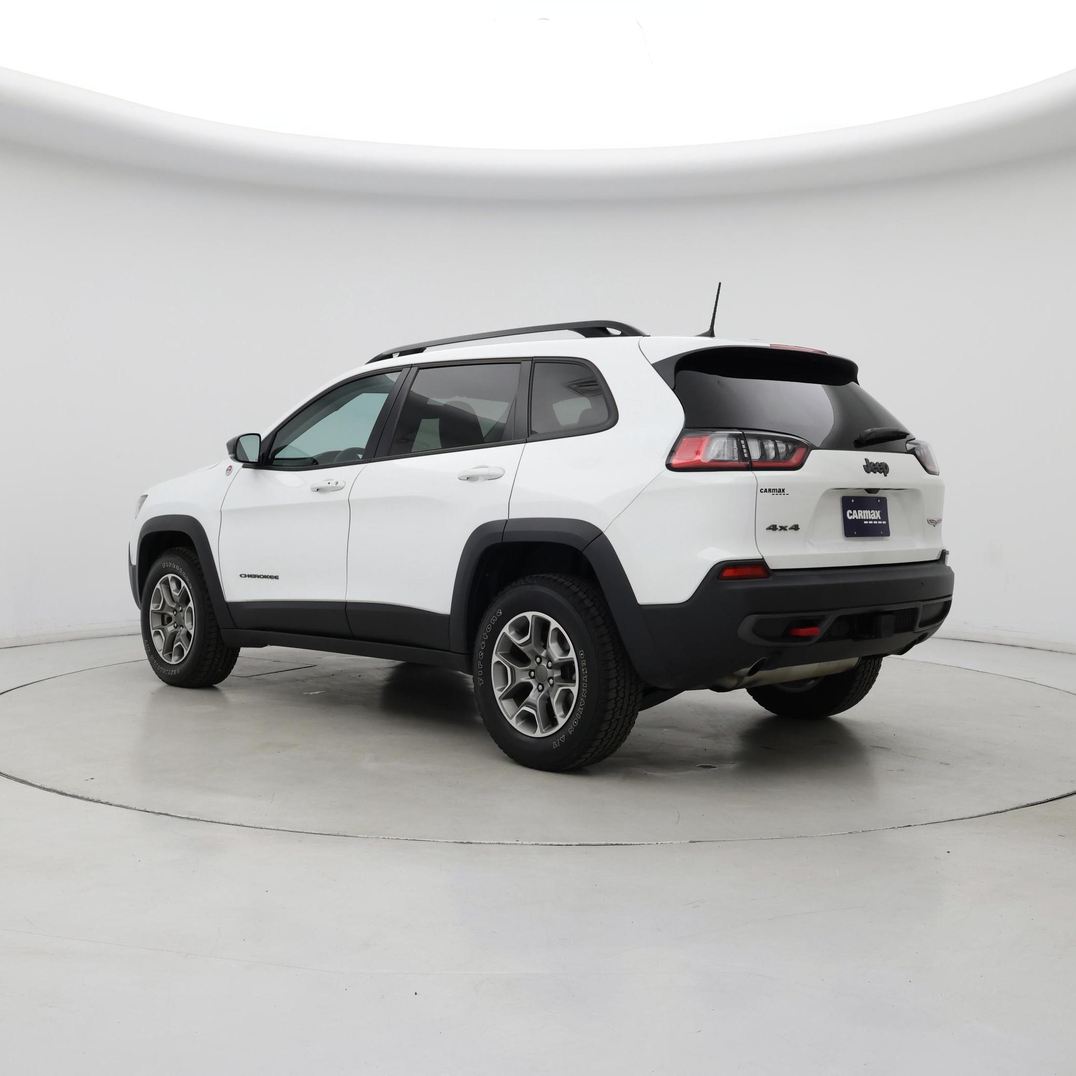 Thumbnail: 2022 Jeep Cherokee - 2