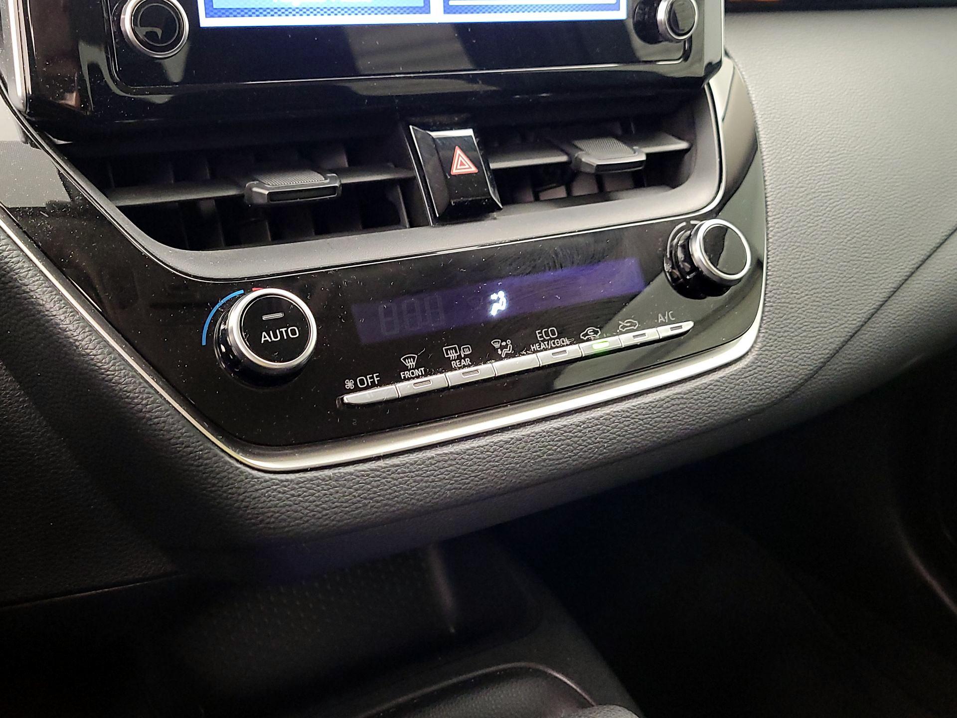 Thumbnail: 2020 Toyota Corolla - 16