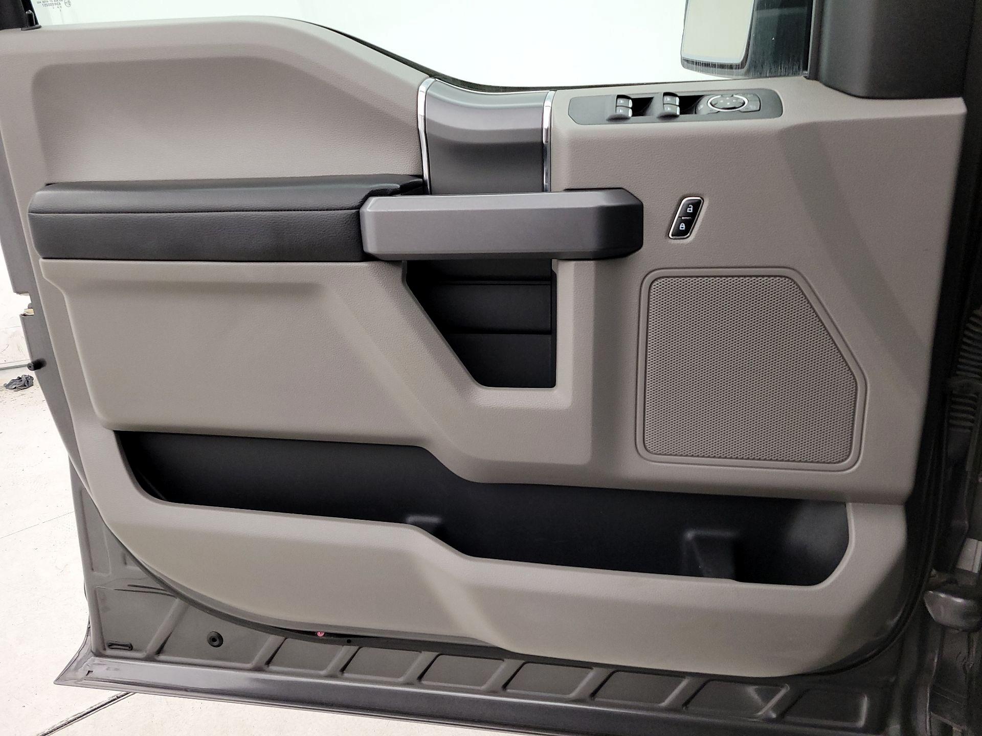 Thumbnail: 2015 Ford F-150 - 12