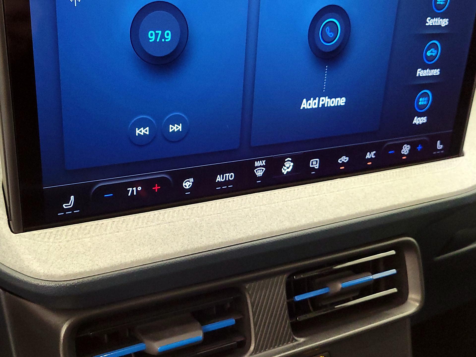 Thumbnail: 2025 Ford Maverick - 16