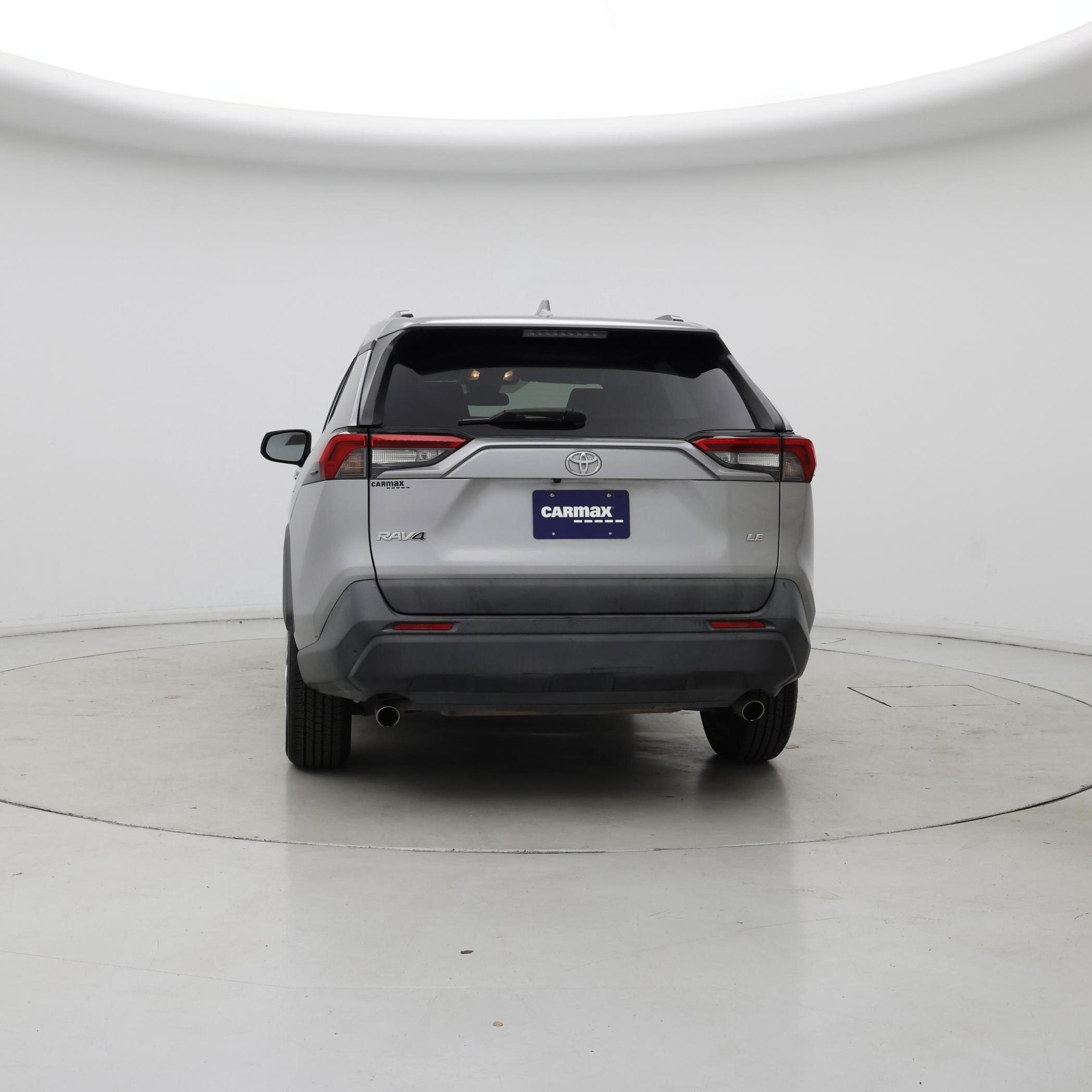 Thumbnail: 2019 Toyota RAV4 - 6