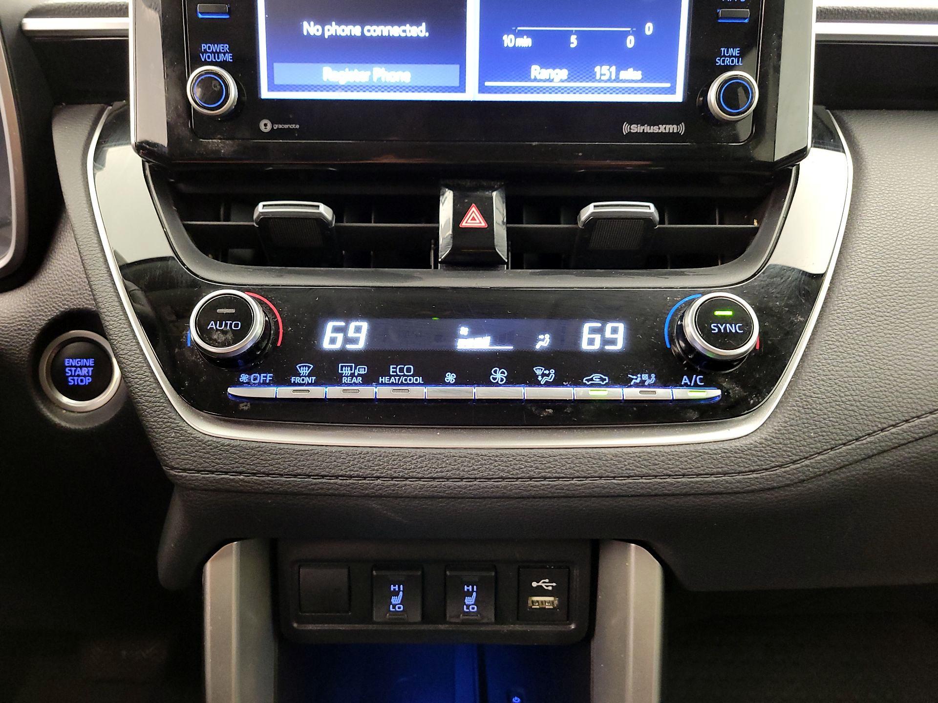 Thumbnail: 2022 Toyota Corolla Cross - 16