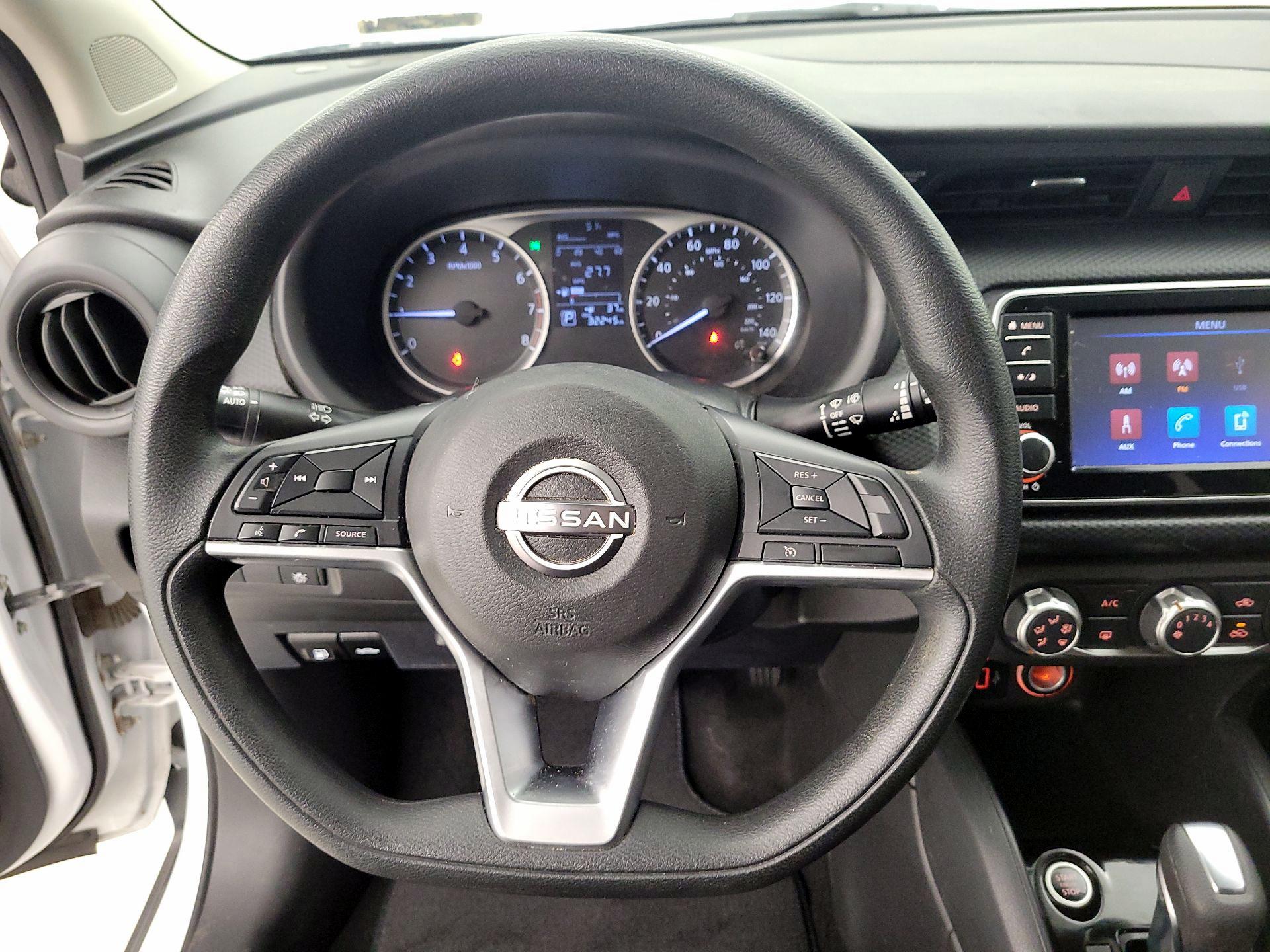 Thumbnail: 2022 Nissan Kicks - 10