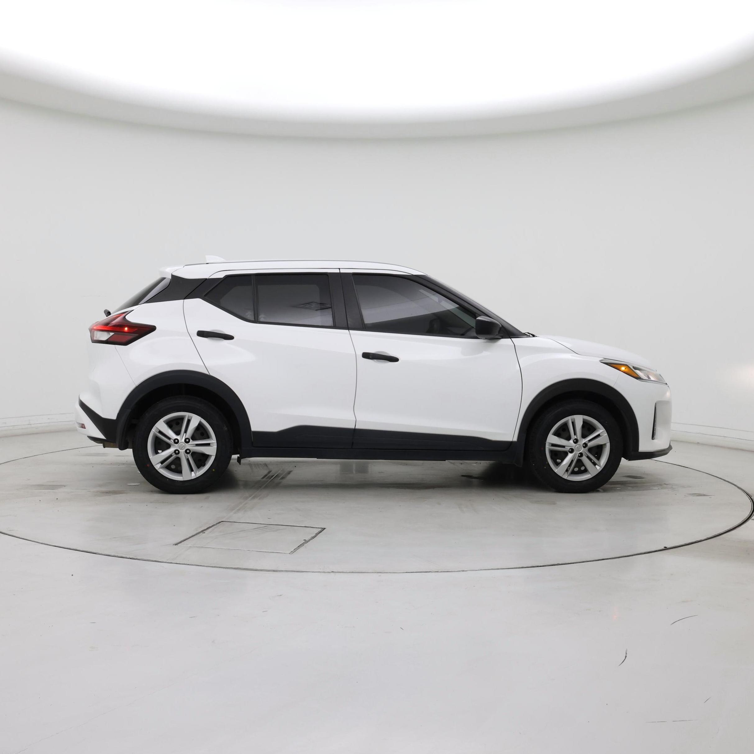 Thumbnail: 2022 Nissan Kicks - 7