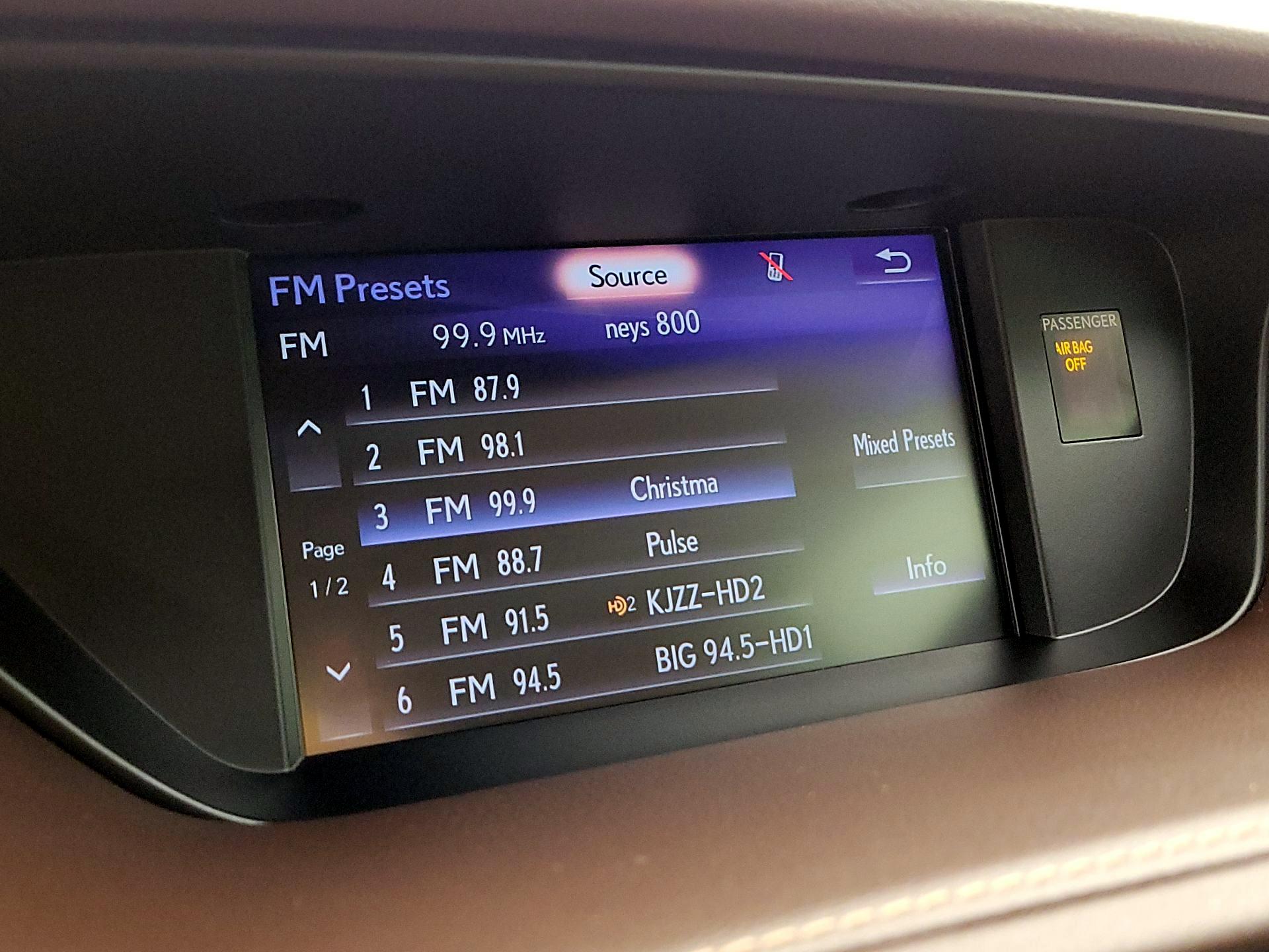 Thumbnail: 2018 Lexus ES - 16