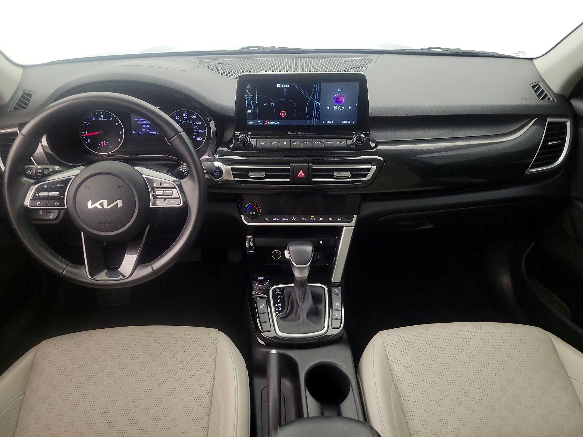 Thumbnail: 2022 Kia Seltos - 9