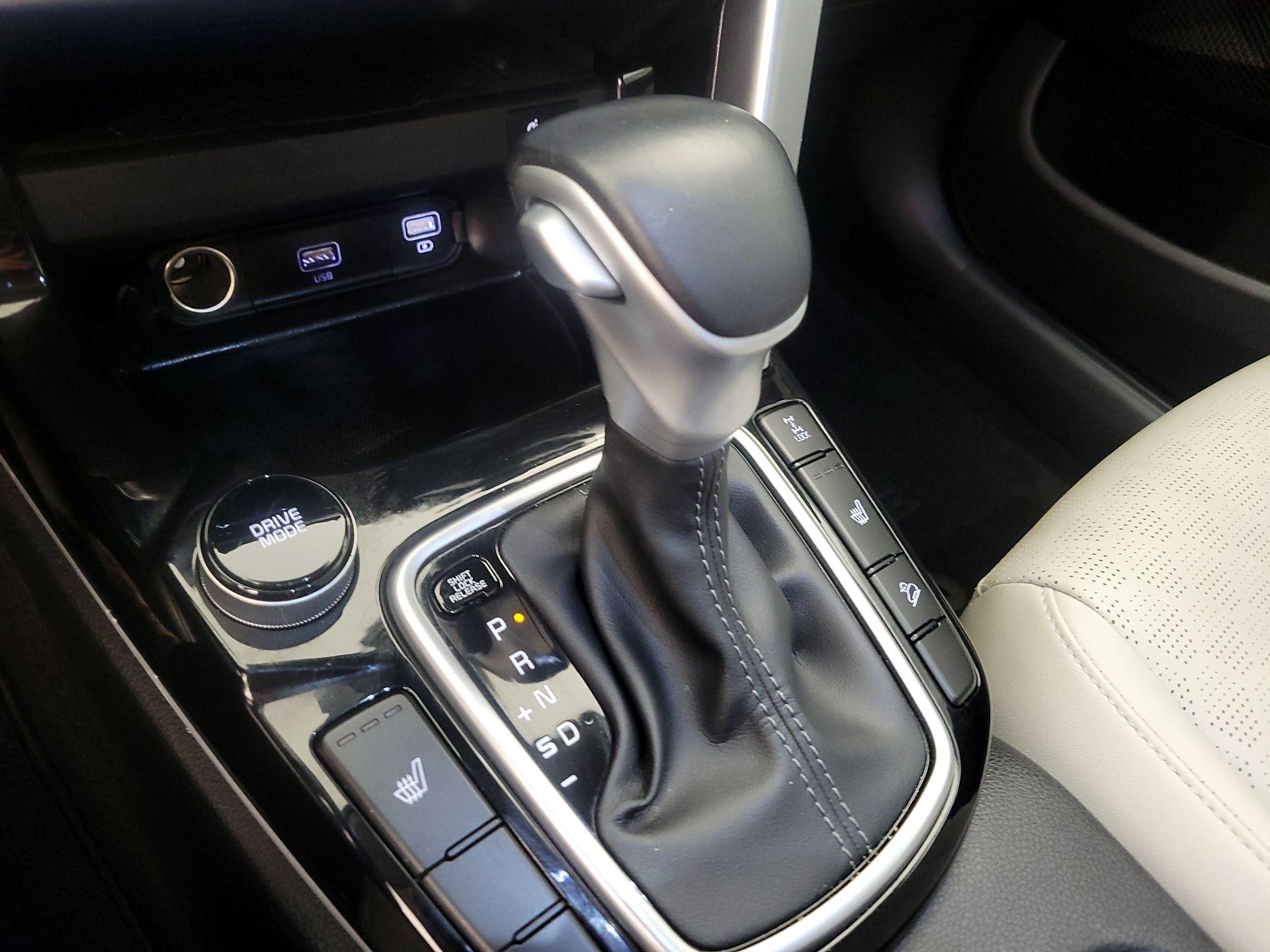 Thumbnail: 2022 Kia Seltos - 18