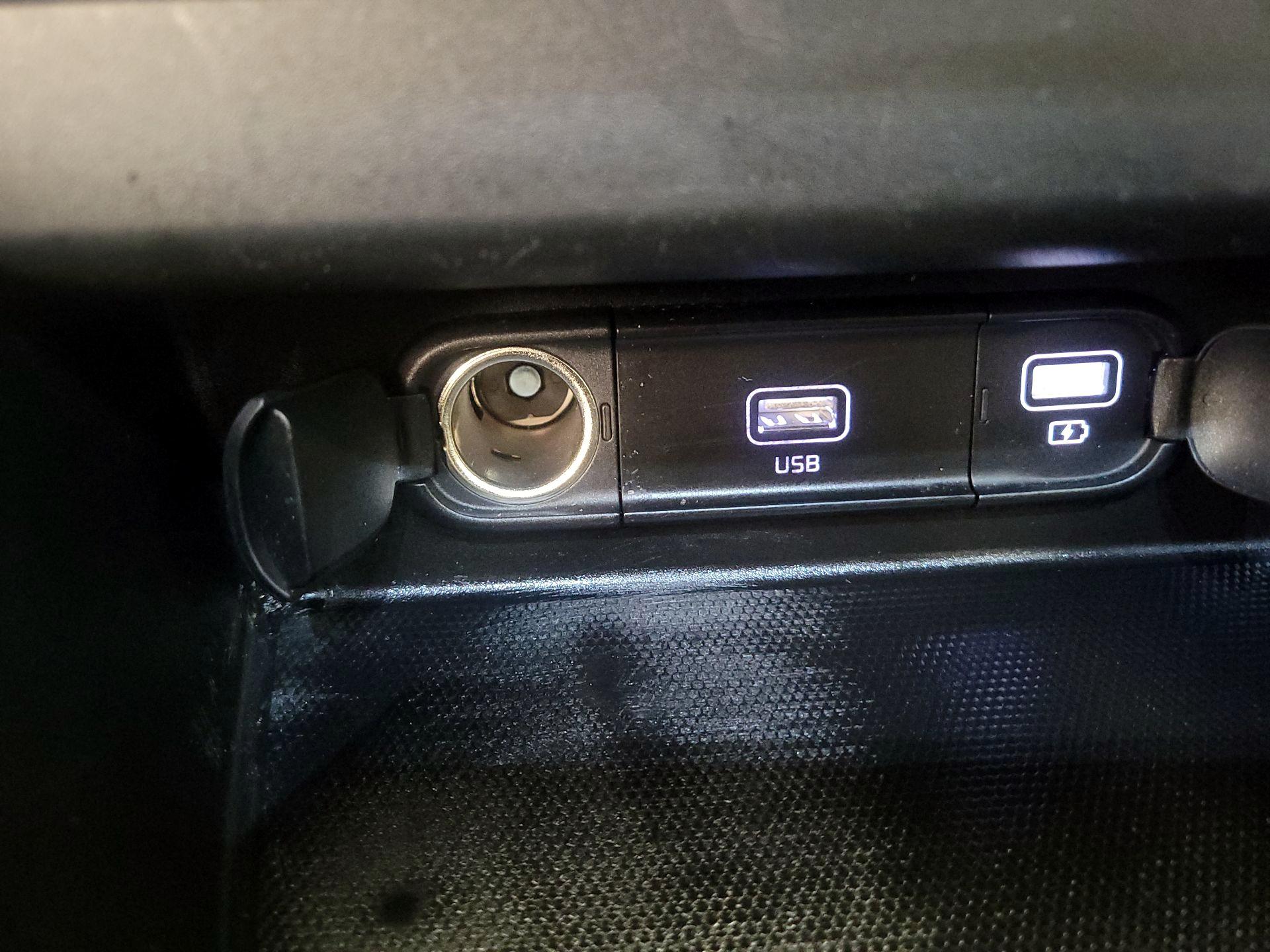 Thumbnail: 2022 Kia Seltos - 19