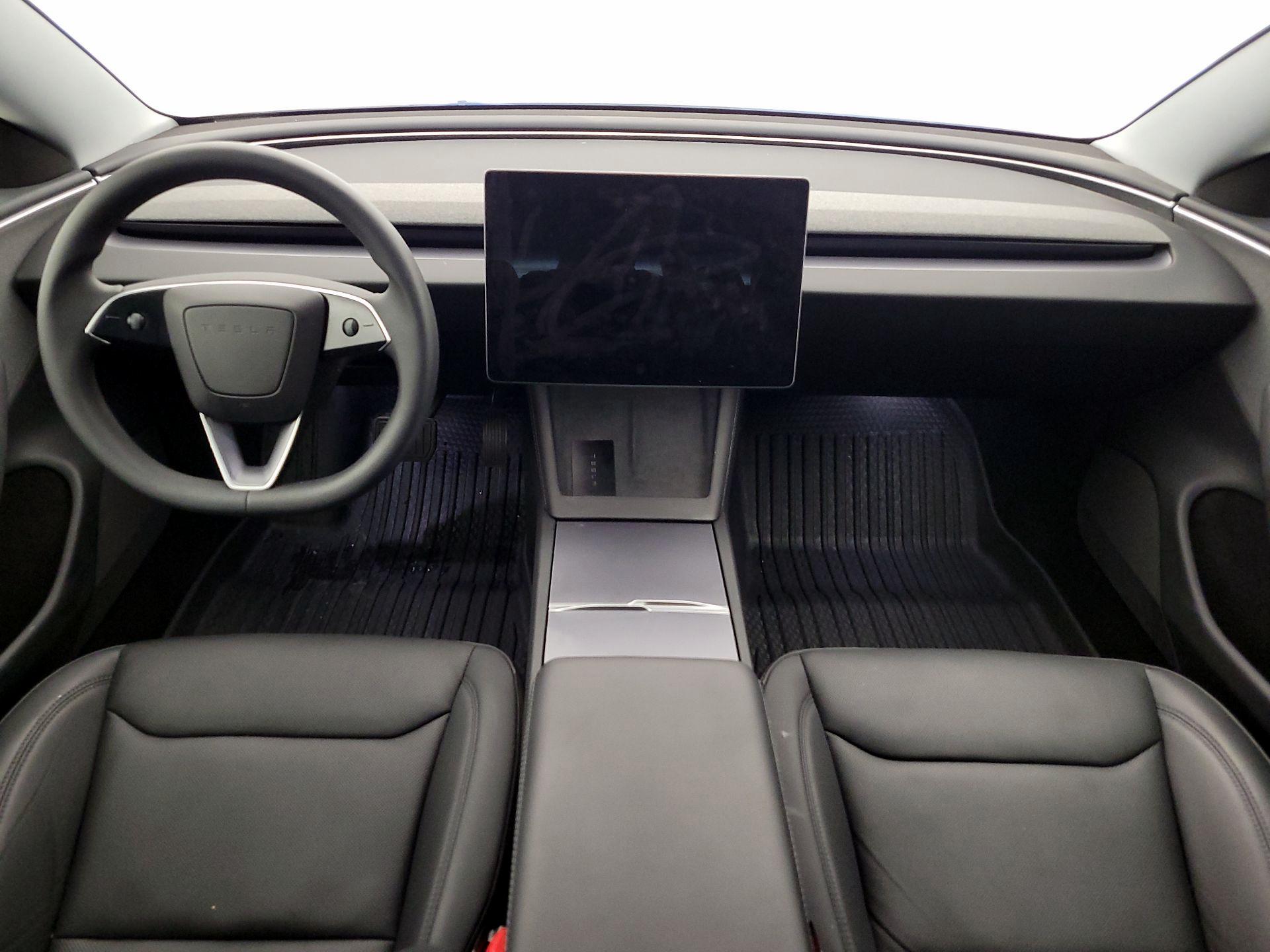 Thumbnail: 2025 Tesla Model 3 - 9