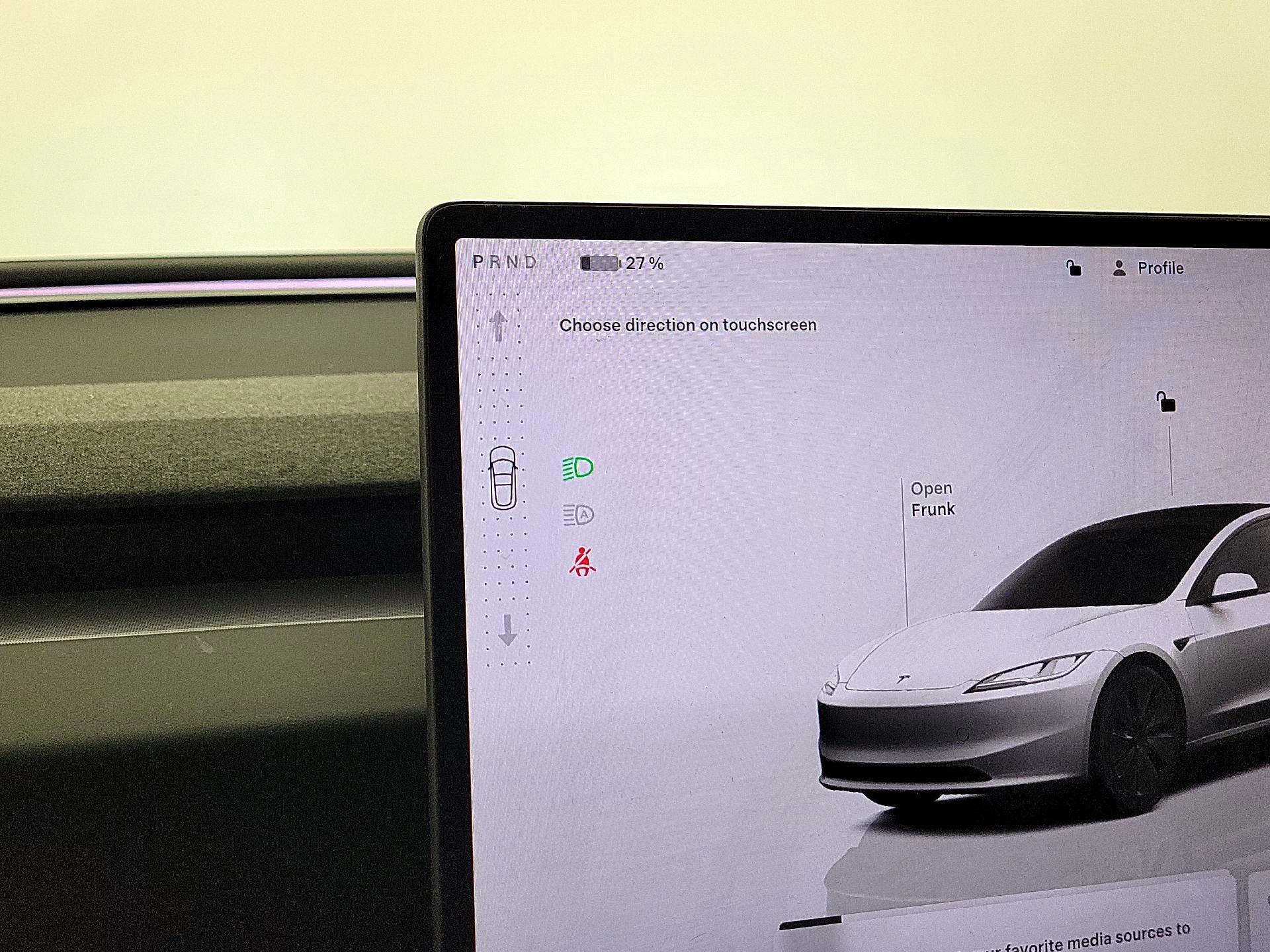 Thumbnail: 2025 Tesla Model 3 - 17