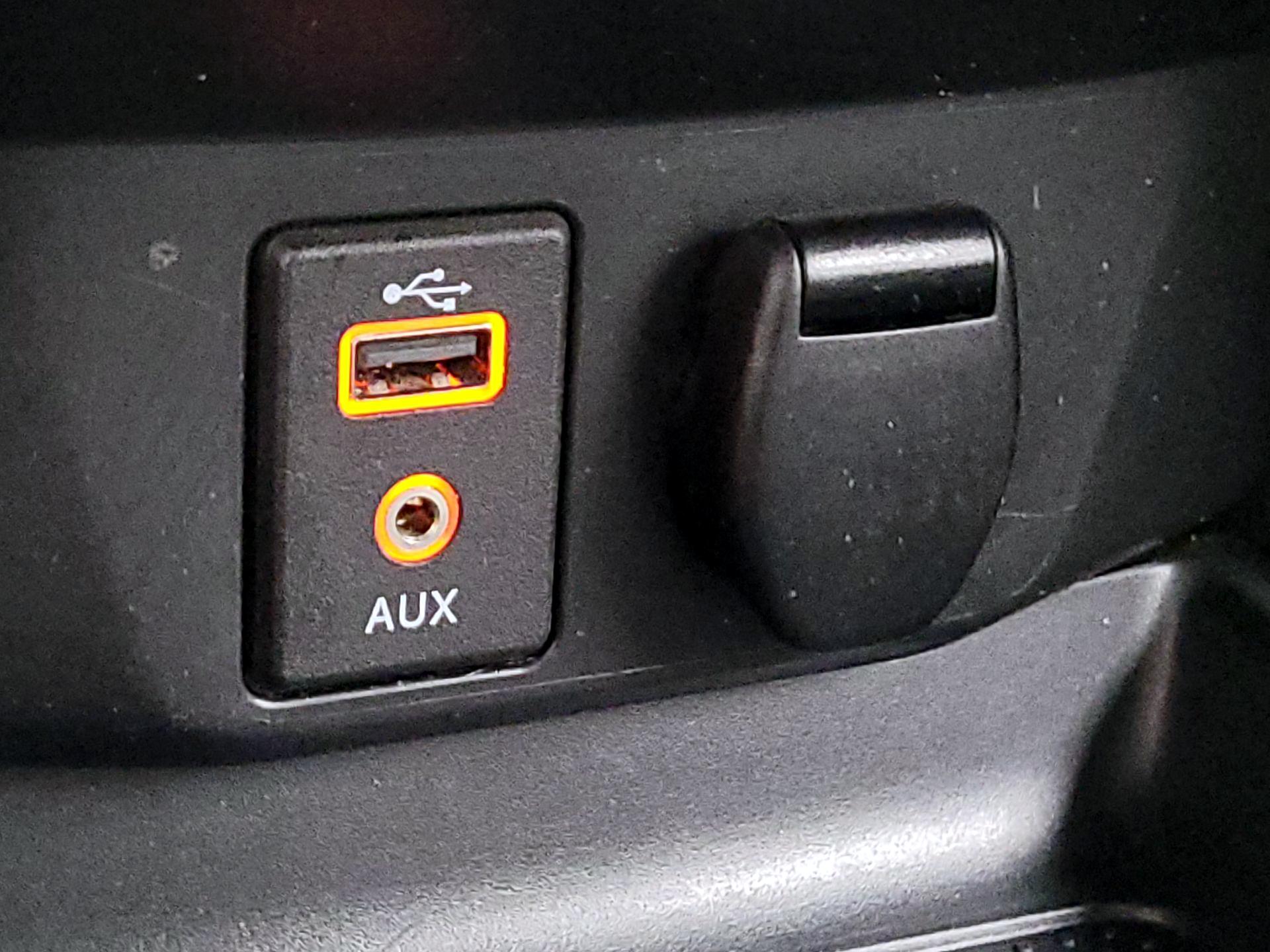 Thumbnail: 2017 Nissan Rogue - 19