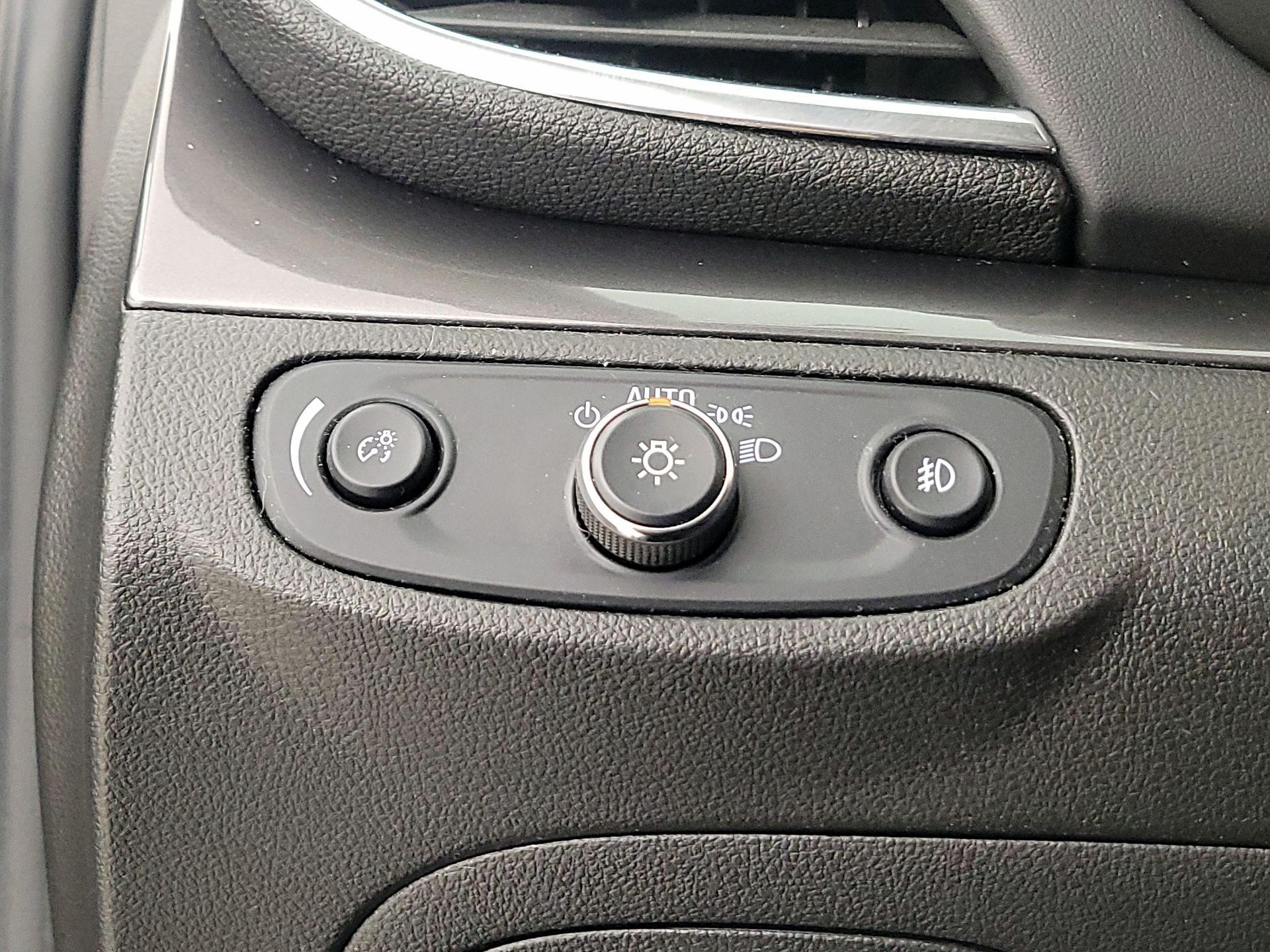 Thumbnail: 2017 Buick Encore - 13