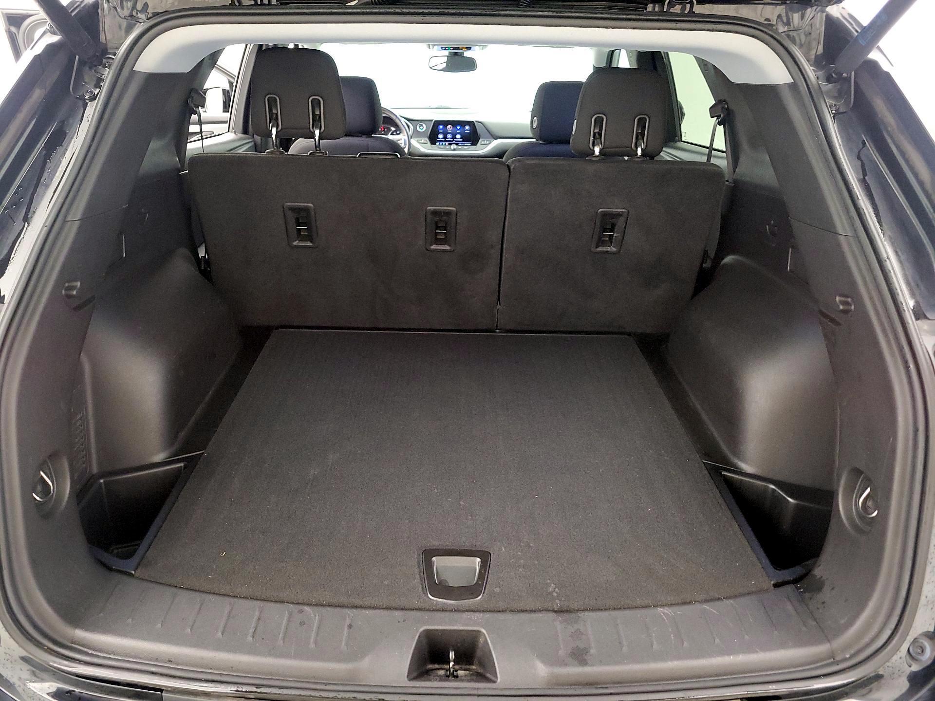 Thumbnail: 2020 Chevrolet Blazer - 20