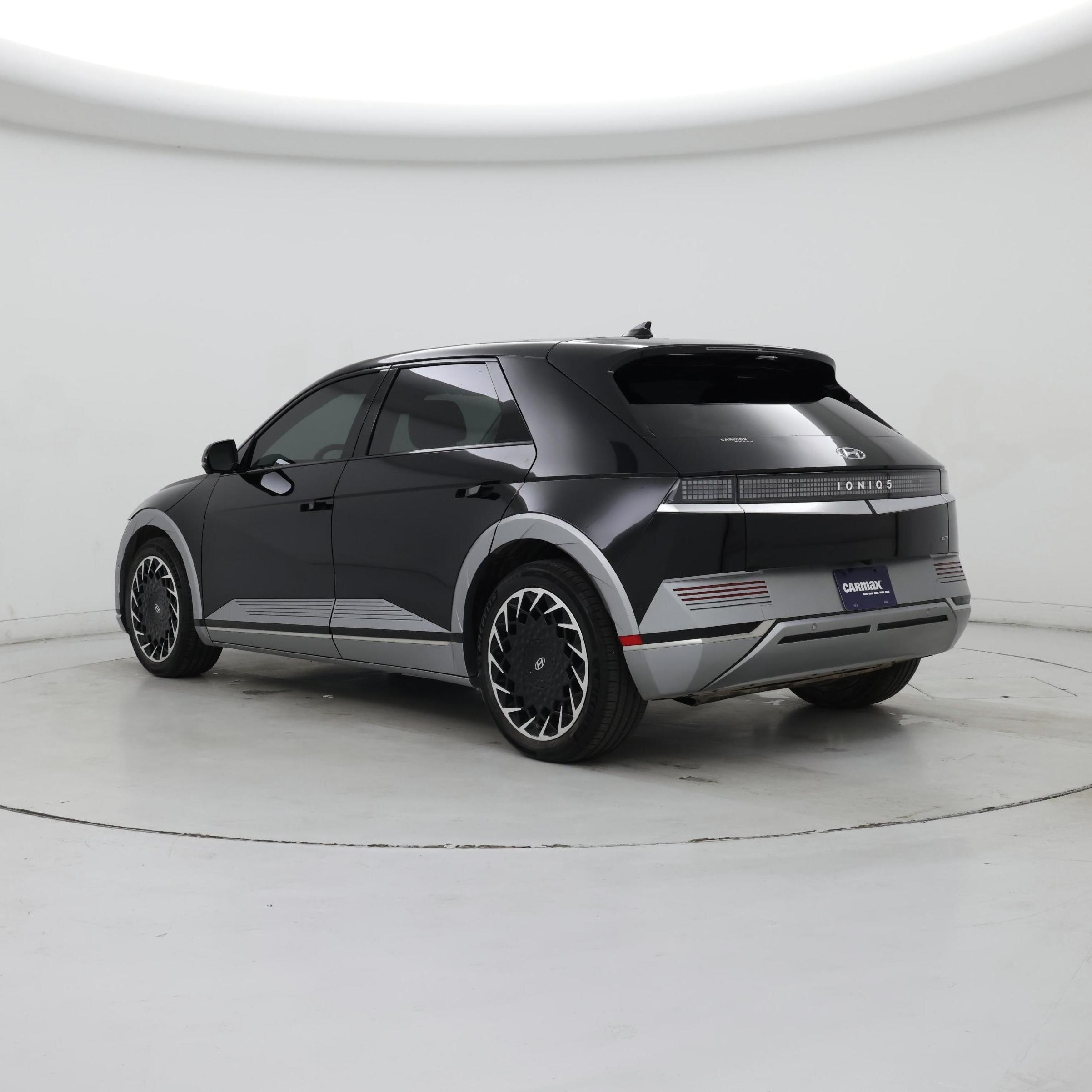 Thumbnail: 2023 Hyundai Ioniq 5 - 2