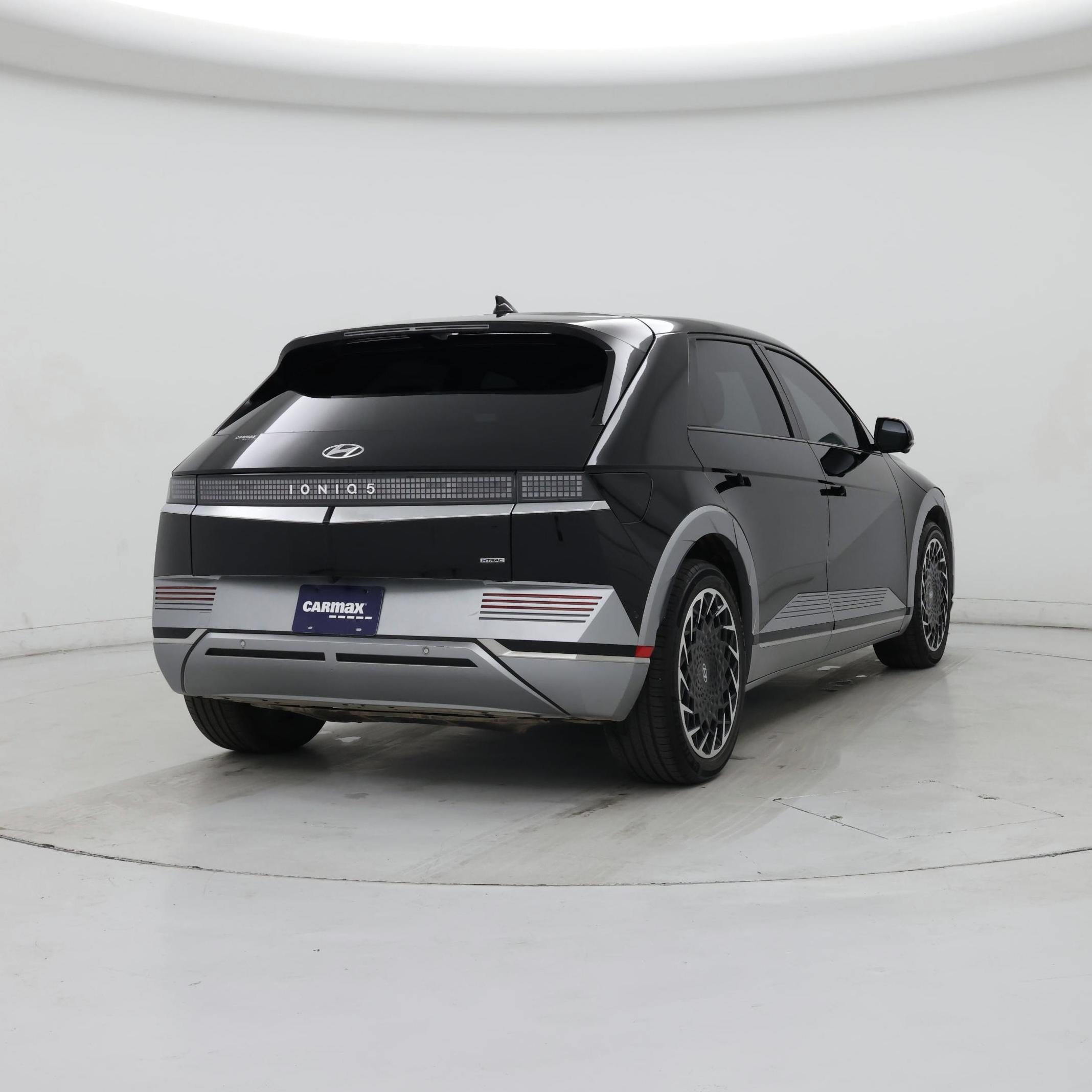 Thumbnail: 2023 Hyundai Ioniq 5 - 8