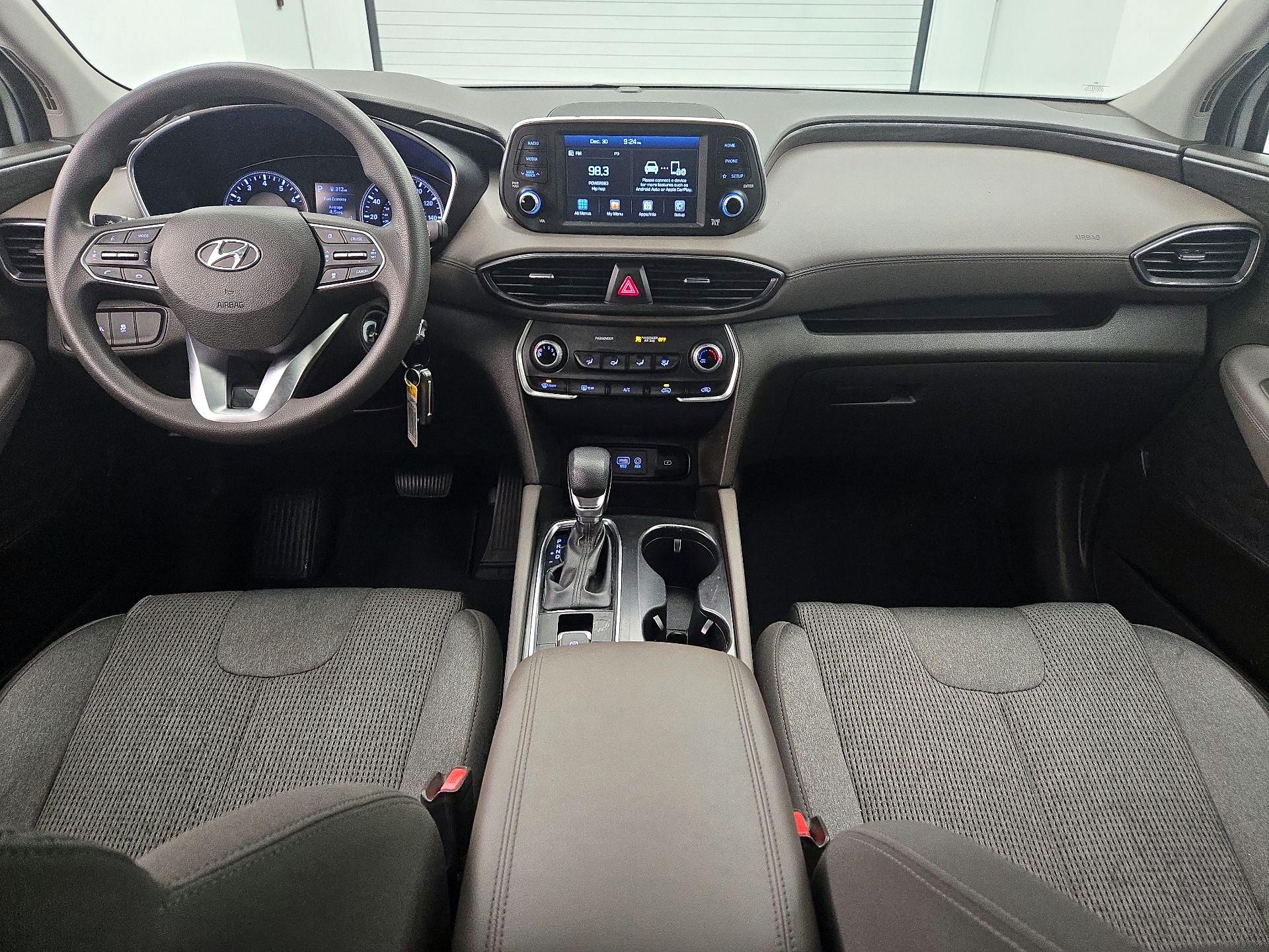 Thumbnail: 2020 Hyundai Santa Fe - 9