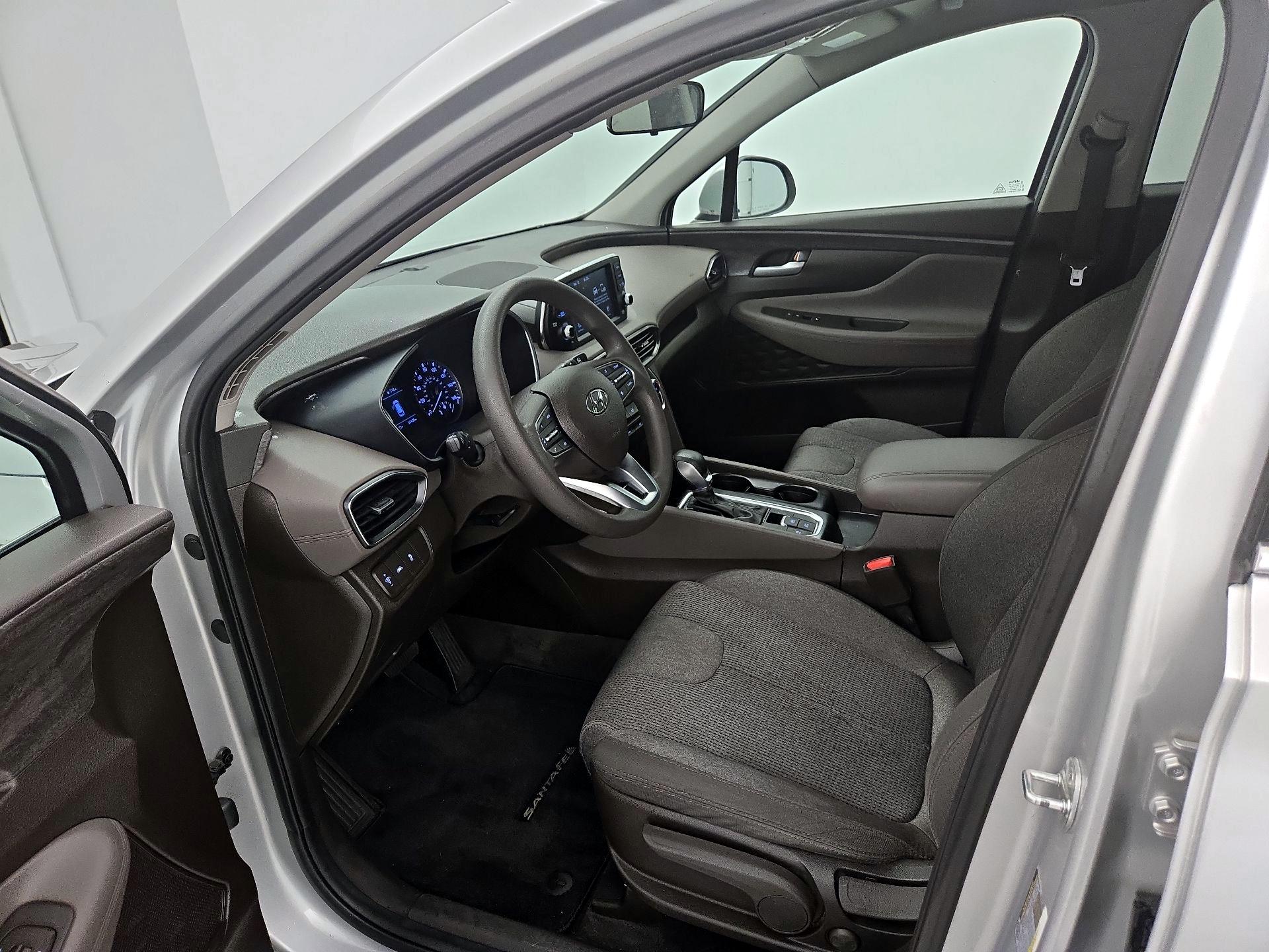 Thumbnail: 2020 Hyundai Santa Fe - 11