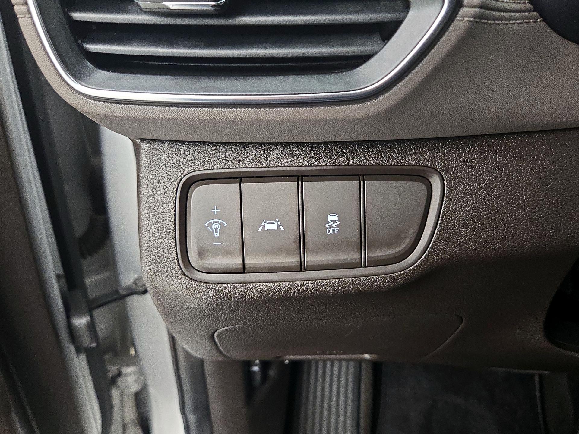 Thumbnail: 2020 Hyundai Santa Fe - 13