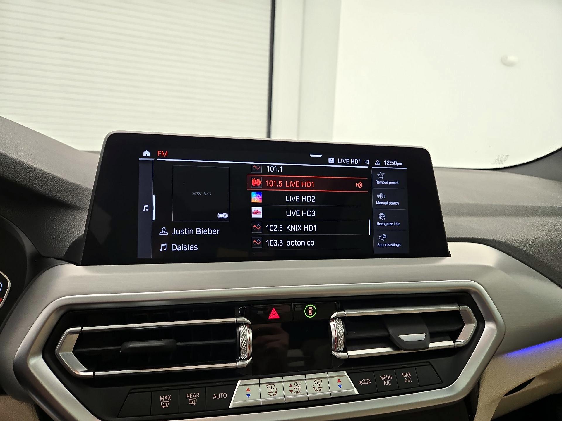 Thumbnail: 2022 BMW X3 - 16