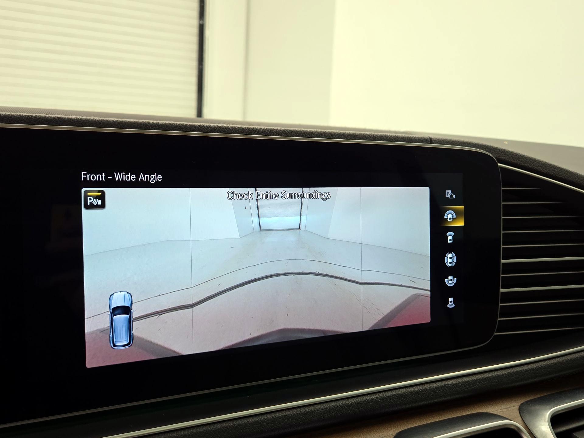 Thumbnail: 2021 Mercedes-Benz GLE - 14