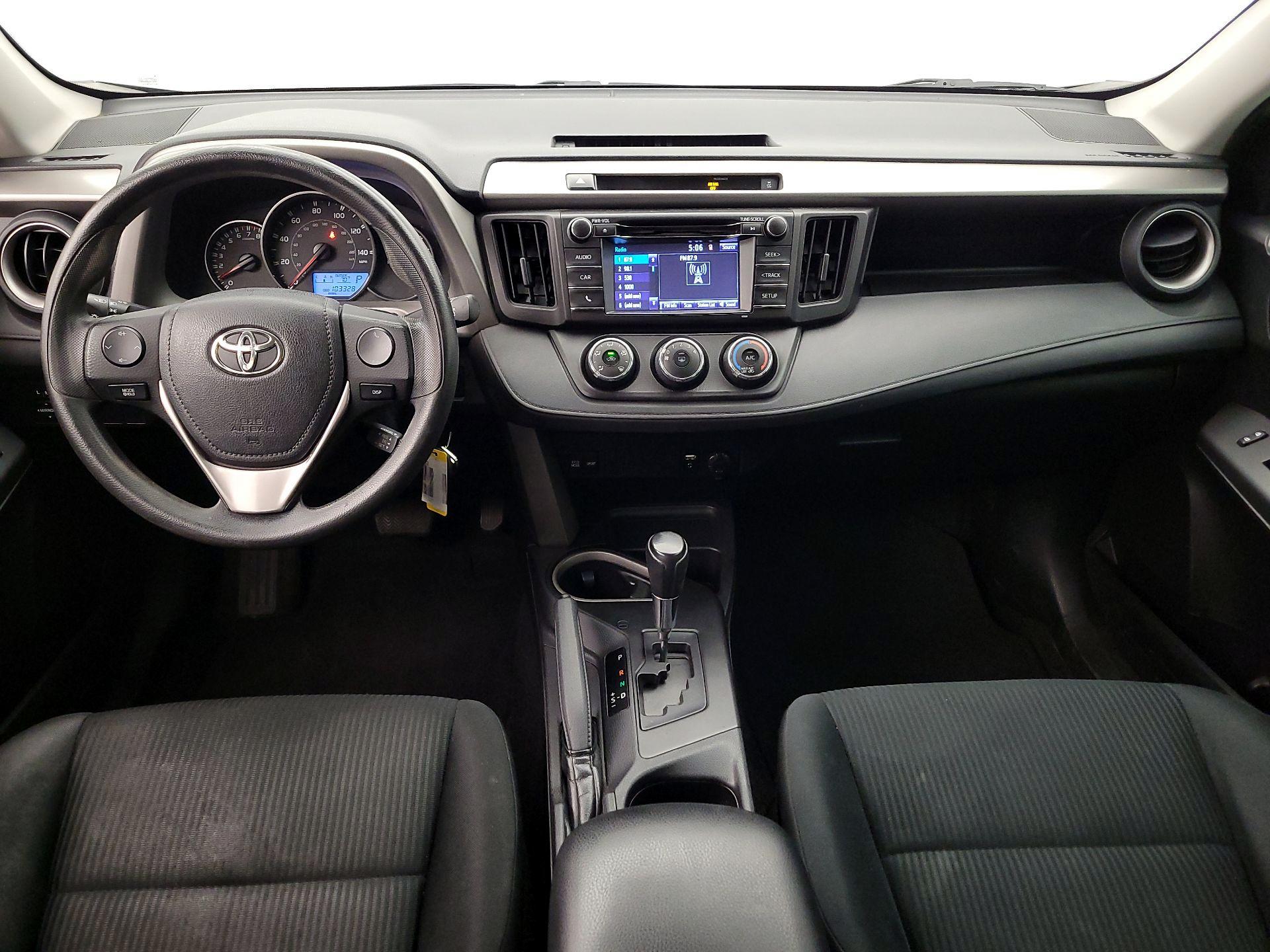 Thumbnail: 2016 Toyota RAV4 - 9