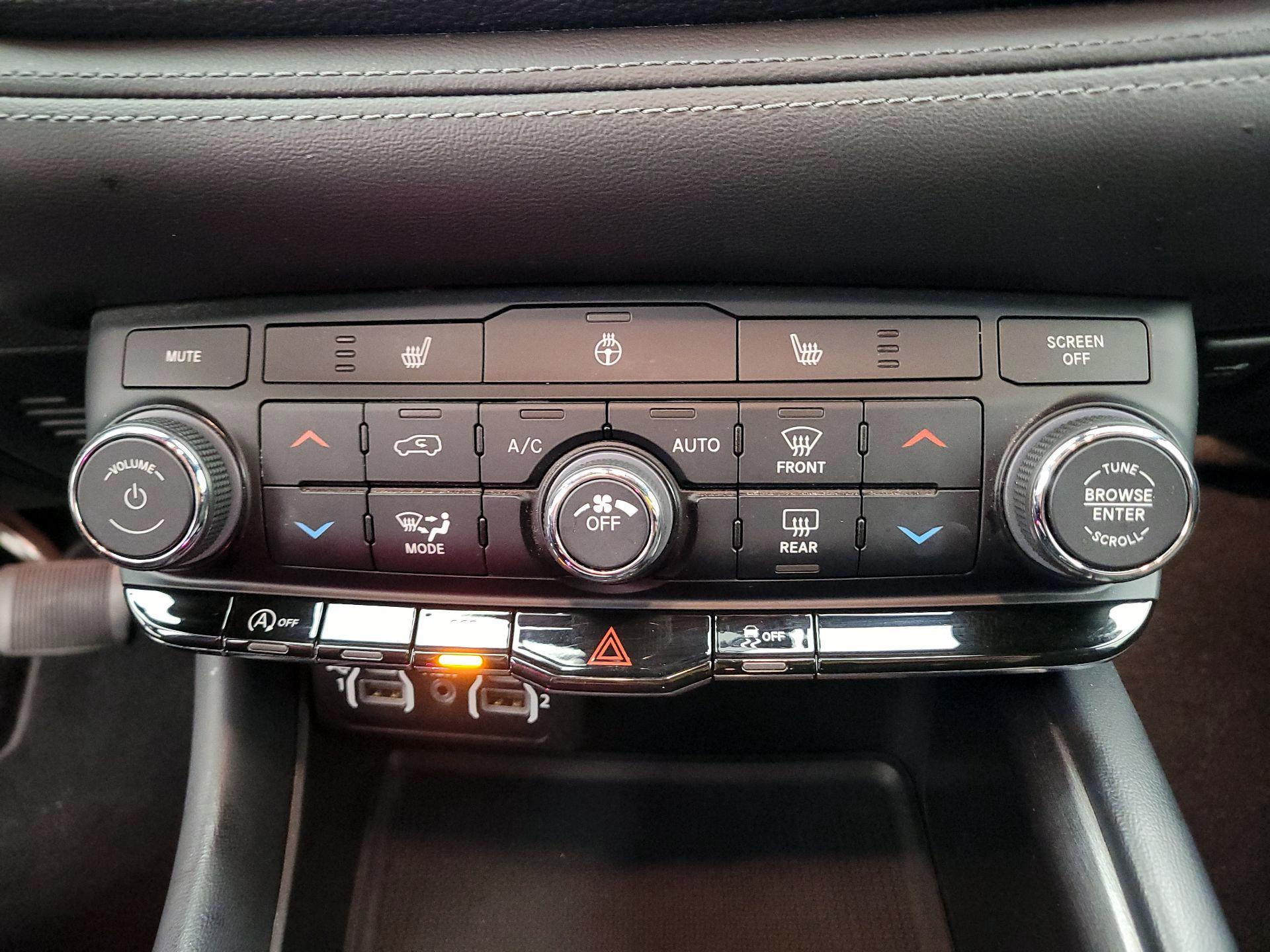 Thumbnail: 2024 Dodge Durango - 16