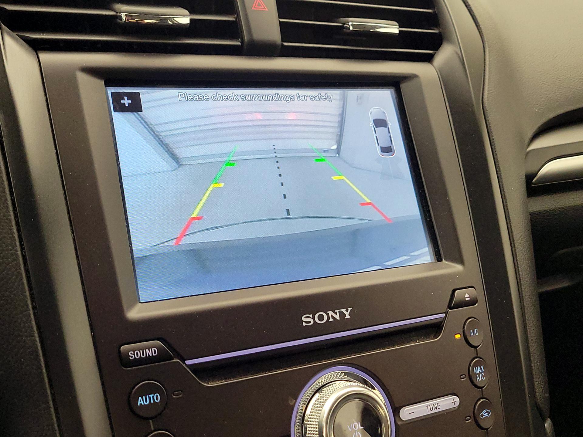 Thumbnail: 2017 Ford Fusion - 15