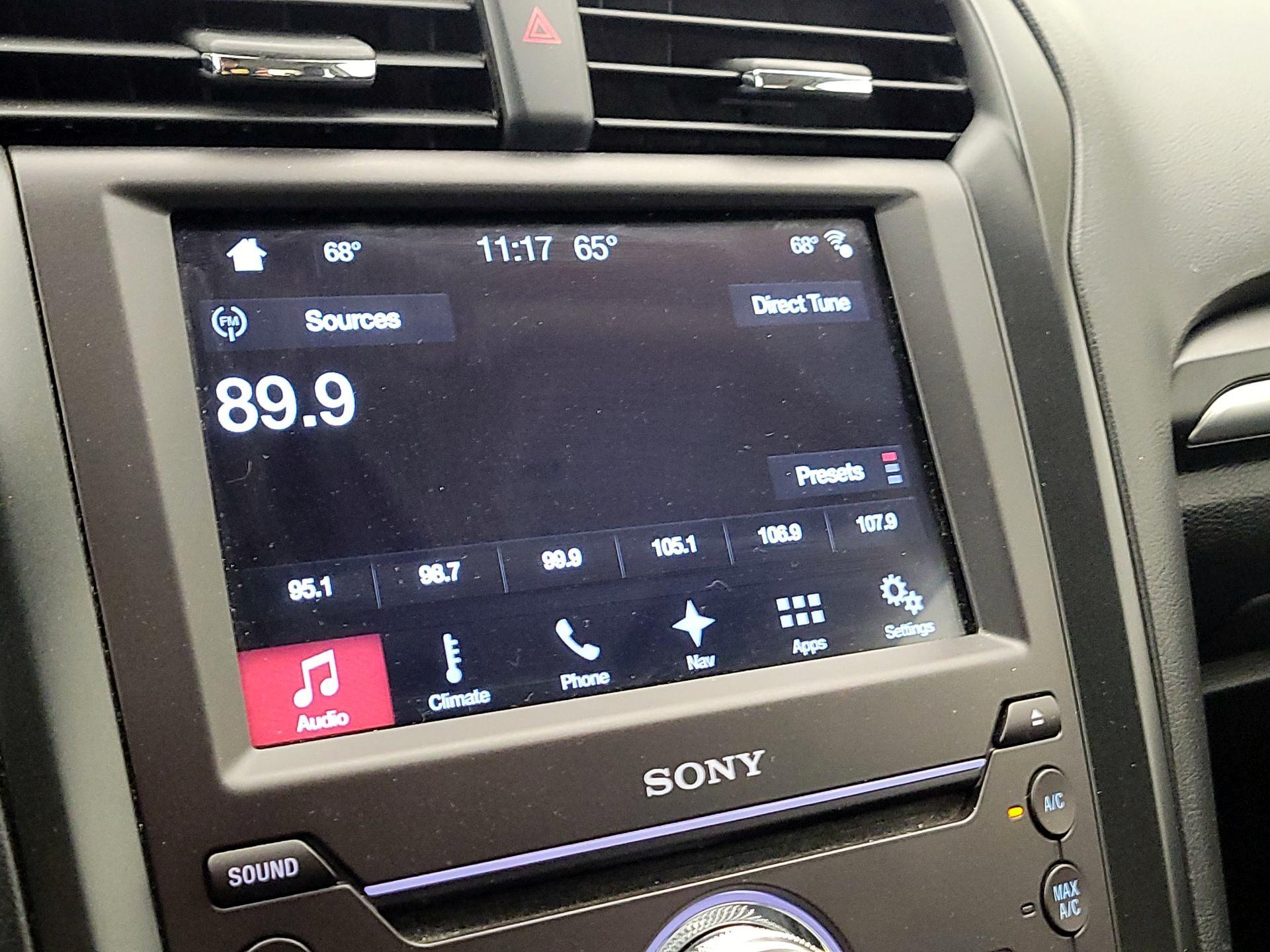 Thumbnail: 2017 Ford Fusion - 16