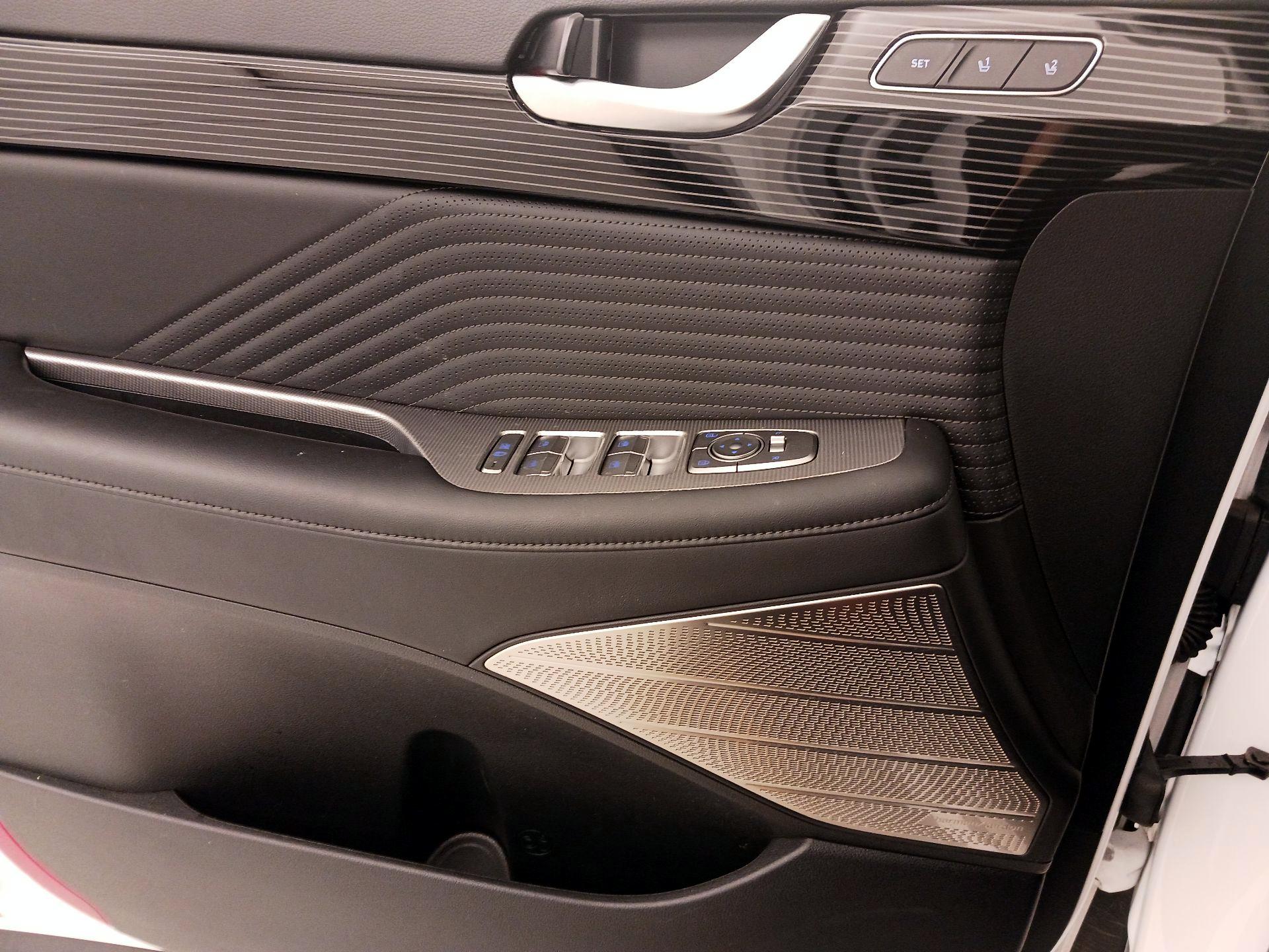 Thumbnail: 2025 Hyundai Palisade - 12