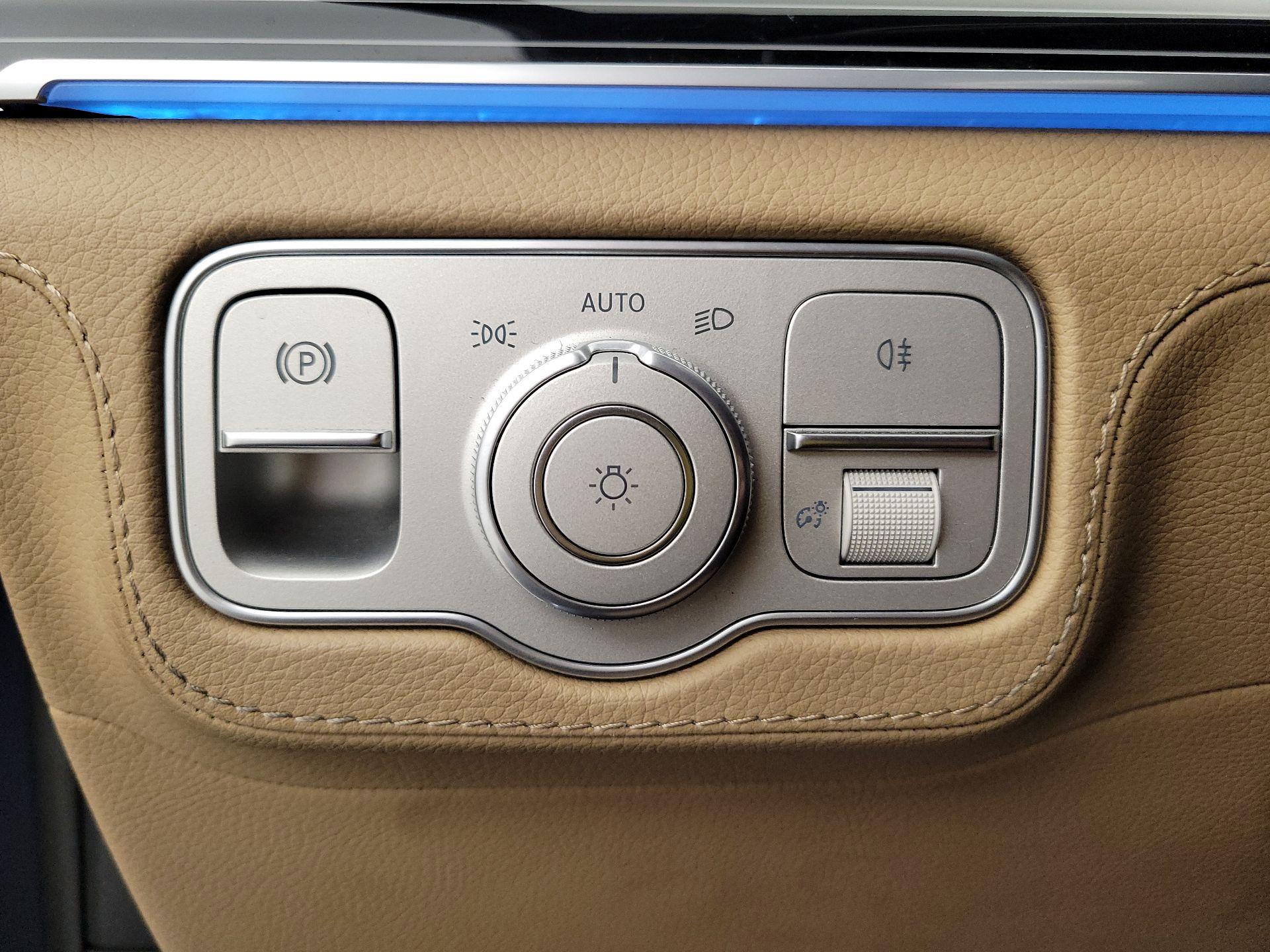 Thumbnail: 2024 Mercedes-Benz GLS - 13