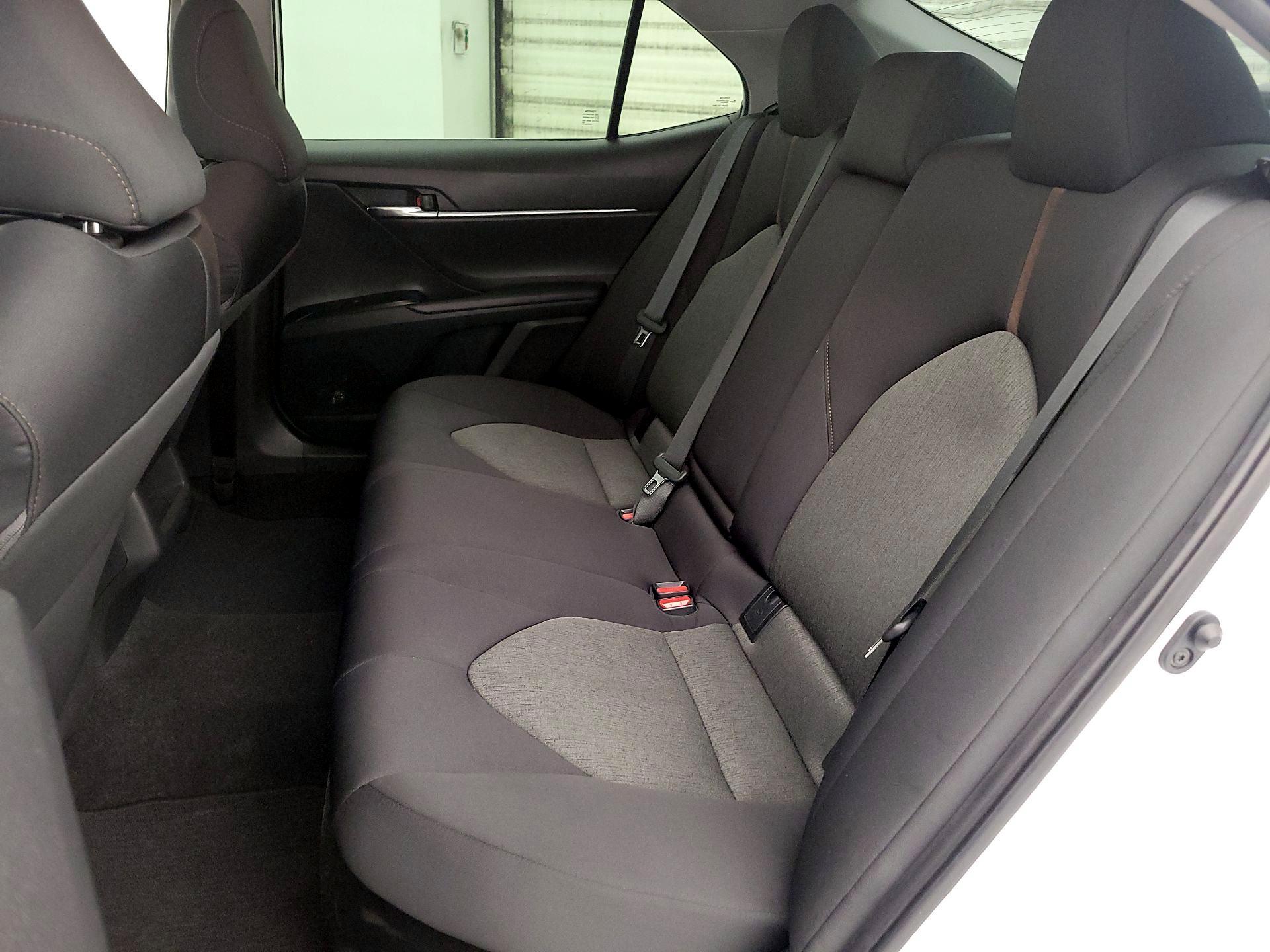 Thumbnail: 2019 Toyota Camry - 19