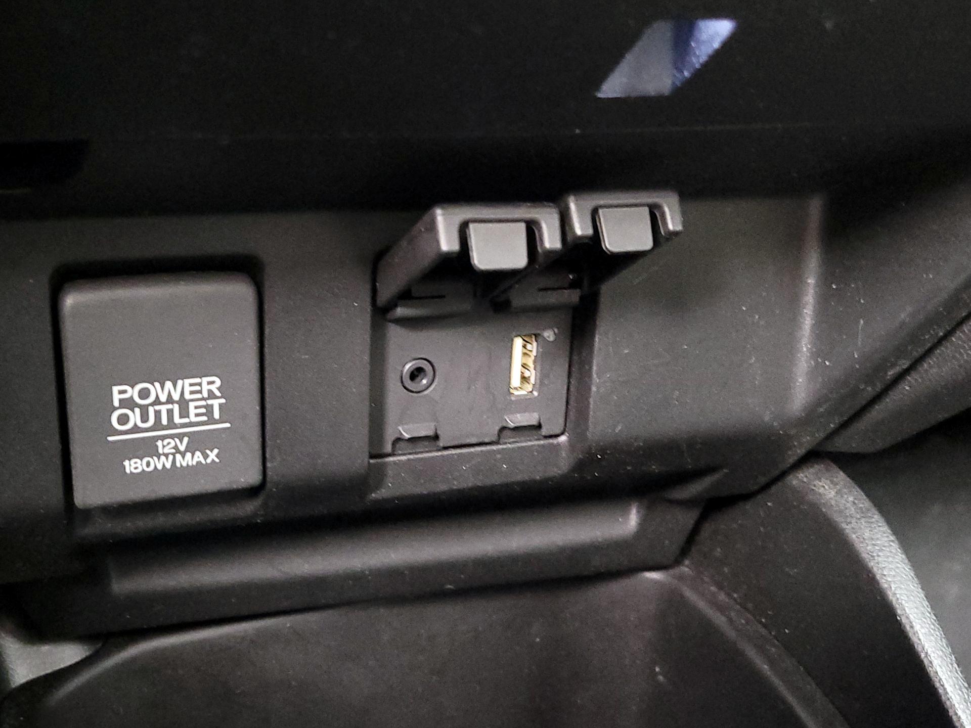 Thumbnail: 2016 Honda Fit - 18