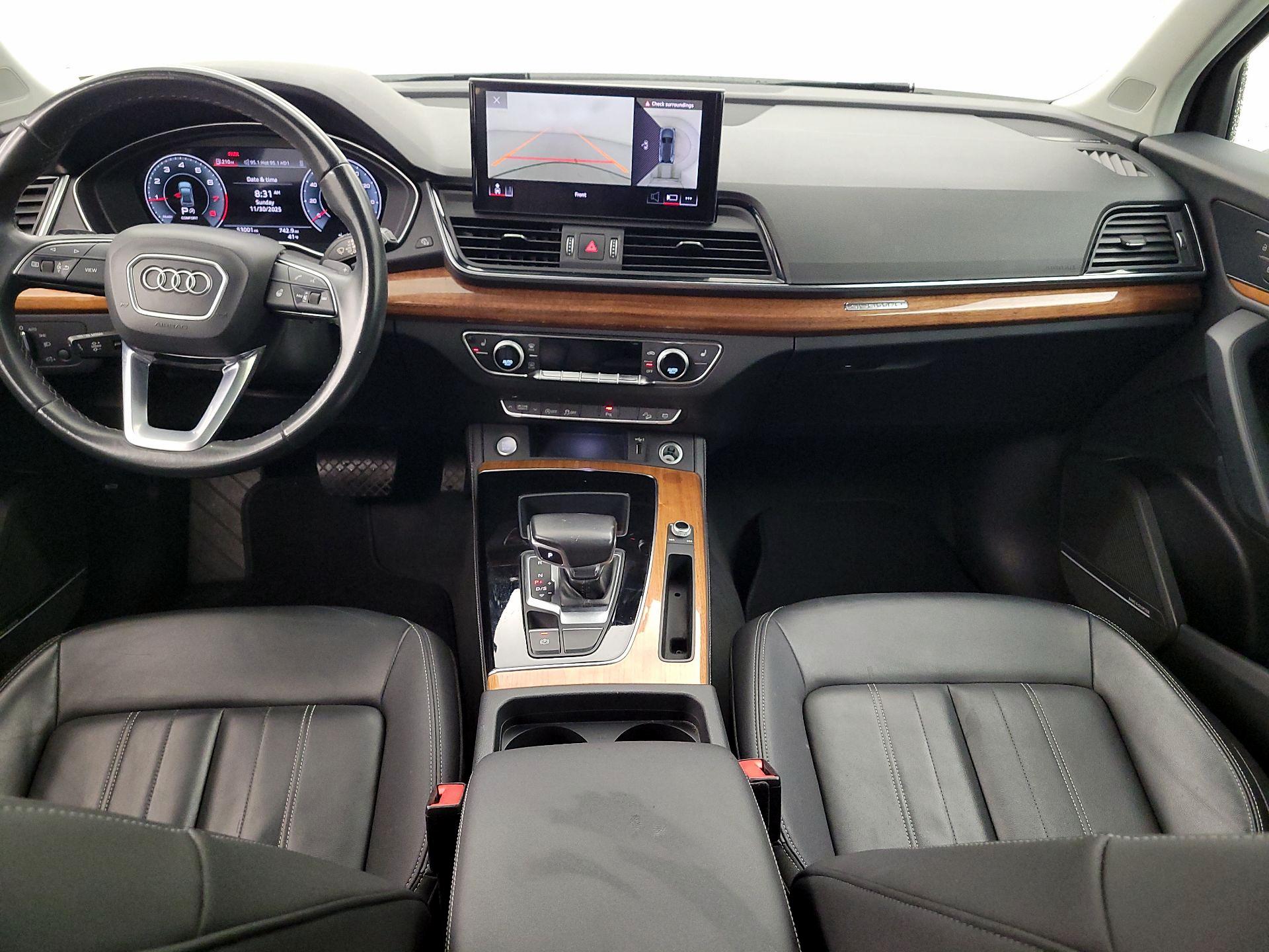 Thumbnail: 2023 Audi Q5 - 9