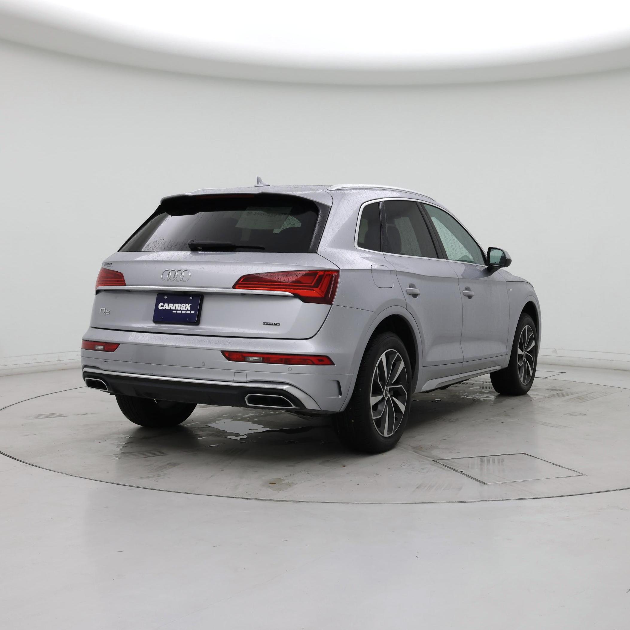 Thumbnail: 2023 Audi Q5 - 8