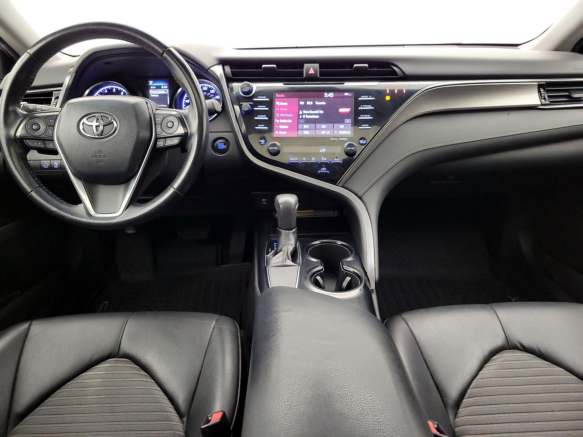 Thumbnail: 2019 Toyota Camry - 9