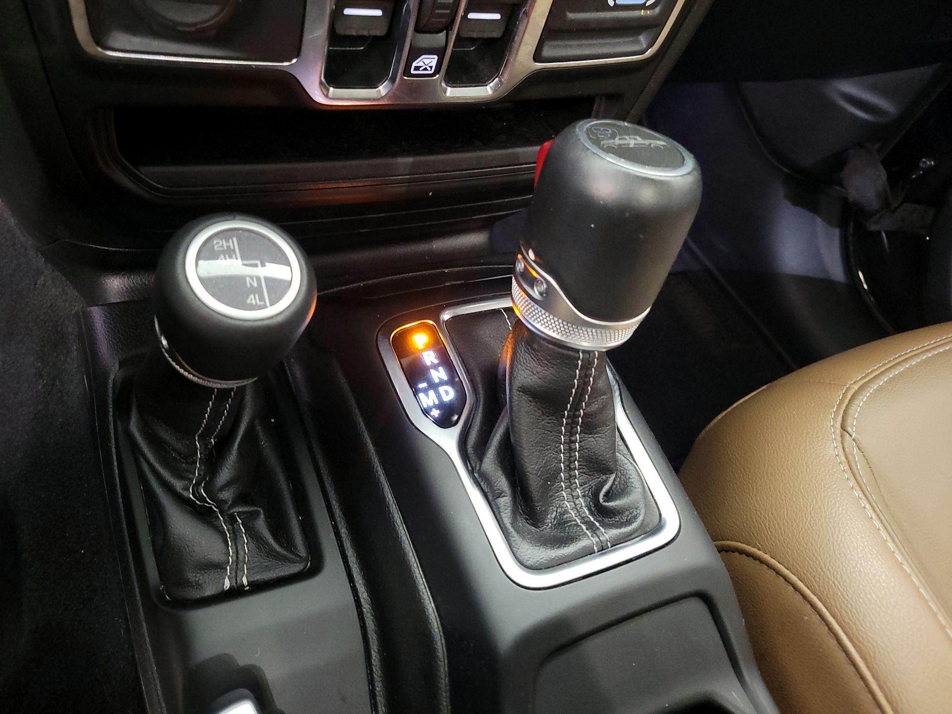 Thumbnail: 2022 Jeep Gladiator - 18