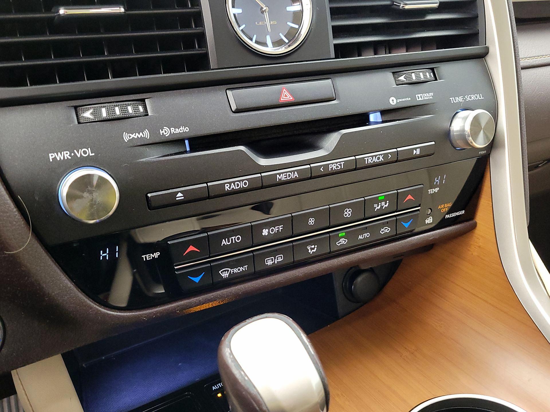 Thumbnail: 2016 Lexus RX - 17