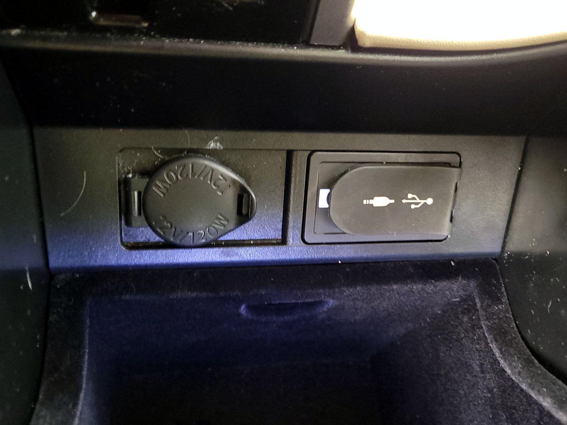 Thumbnail: 2016 Lexus RX - 19