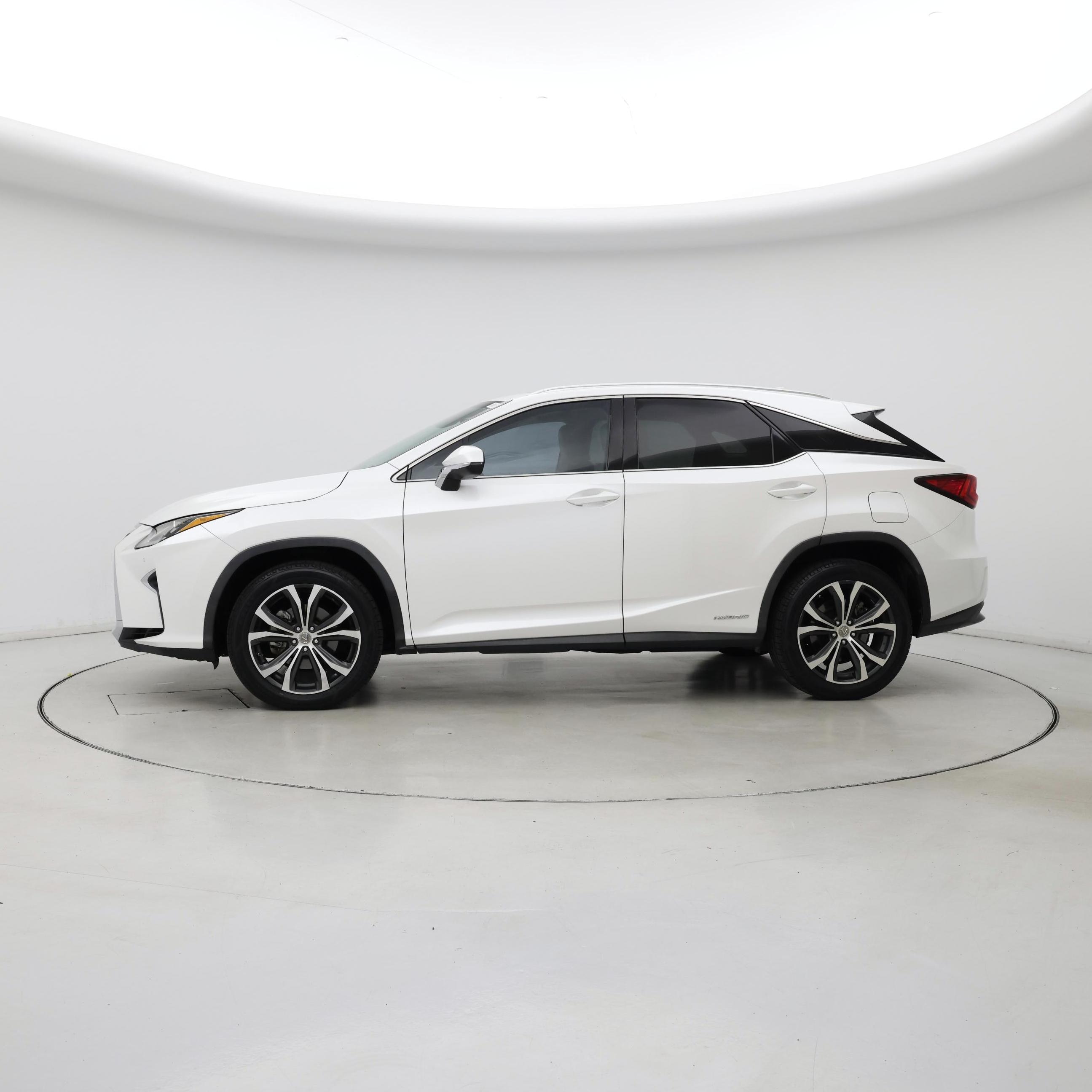 Thumbnail: 2016 Lexus RX - 3