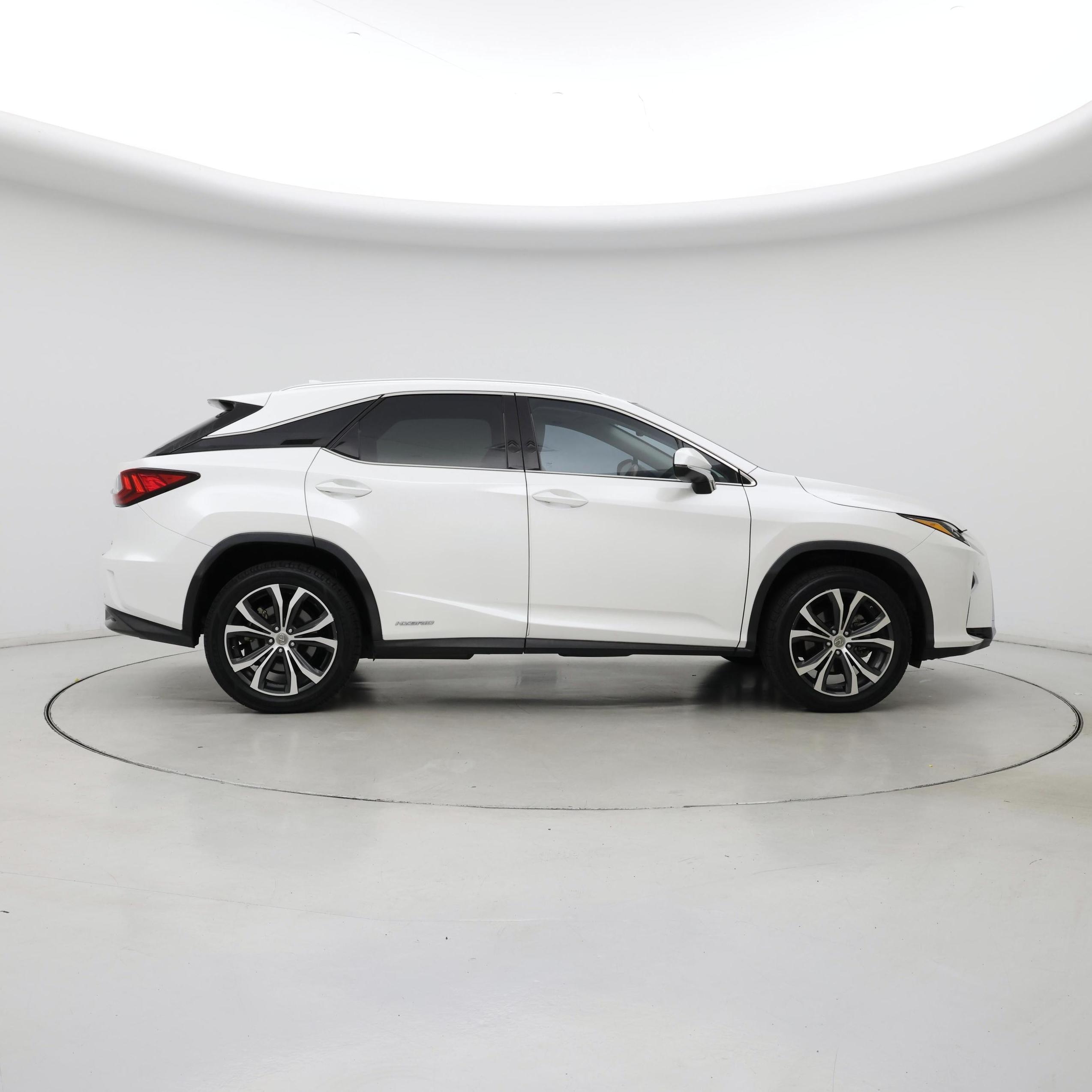 Thumbnail: 2016 Lexus RX - 7