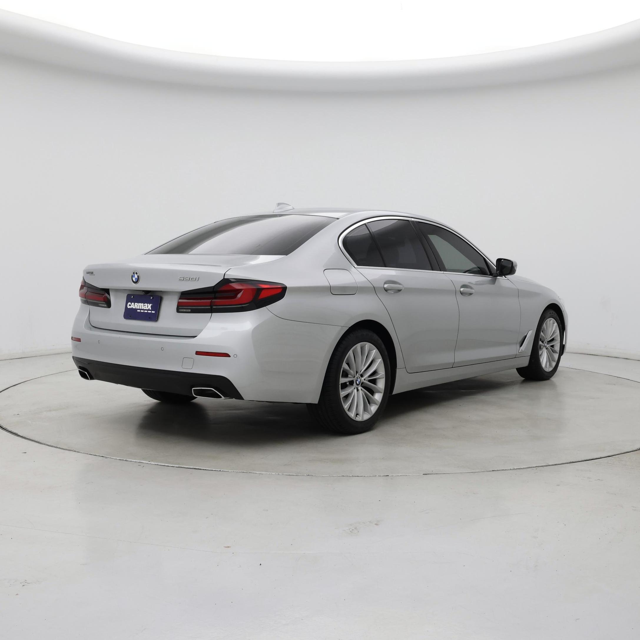 Thumbnail: 2021 BMW 5 Series - 8