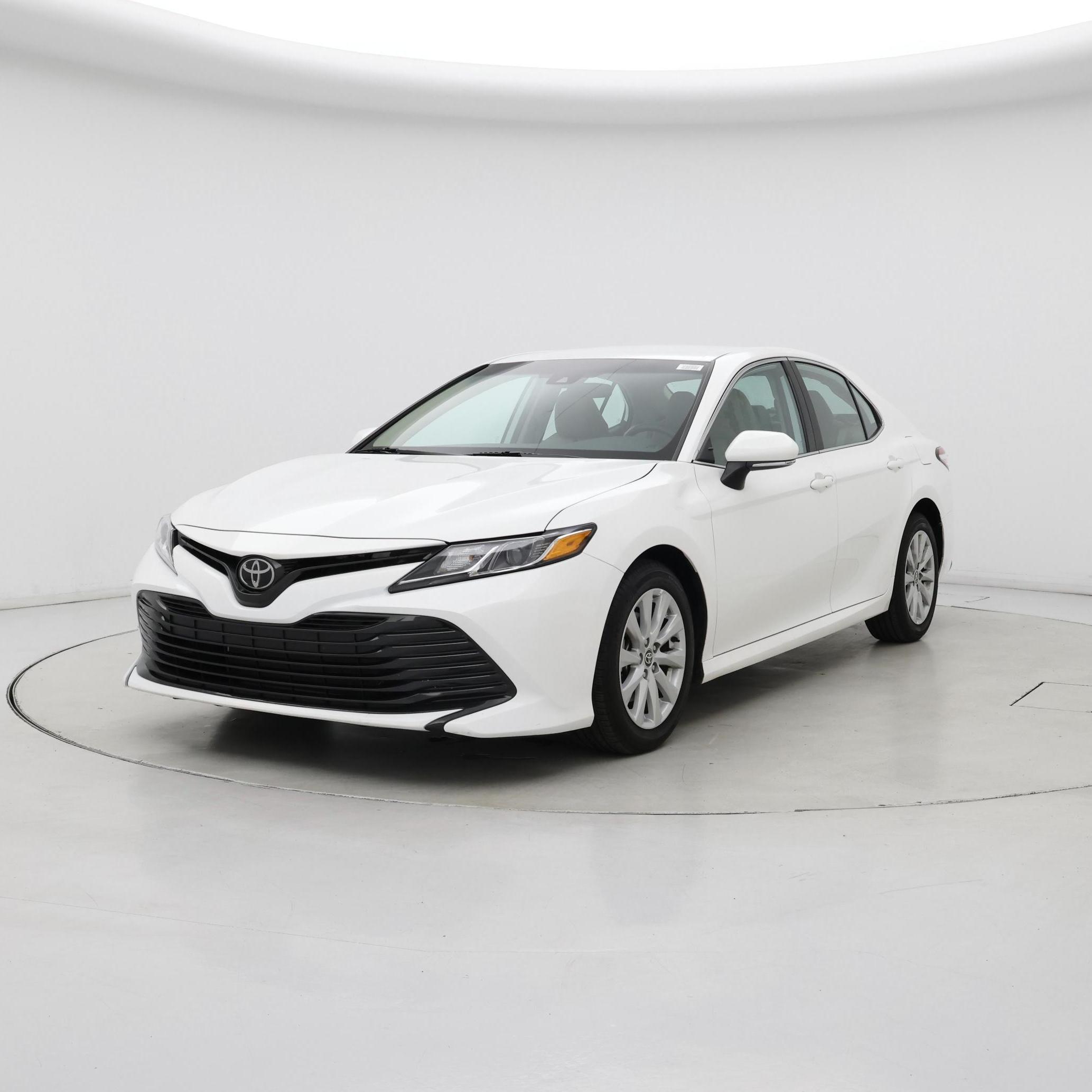 Thumbnail: 2020 Toyota Camry - 4