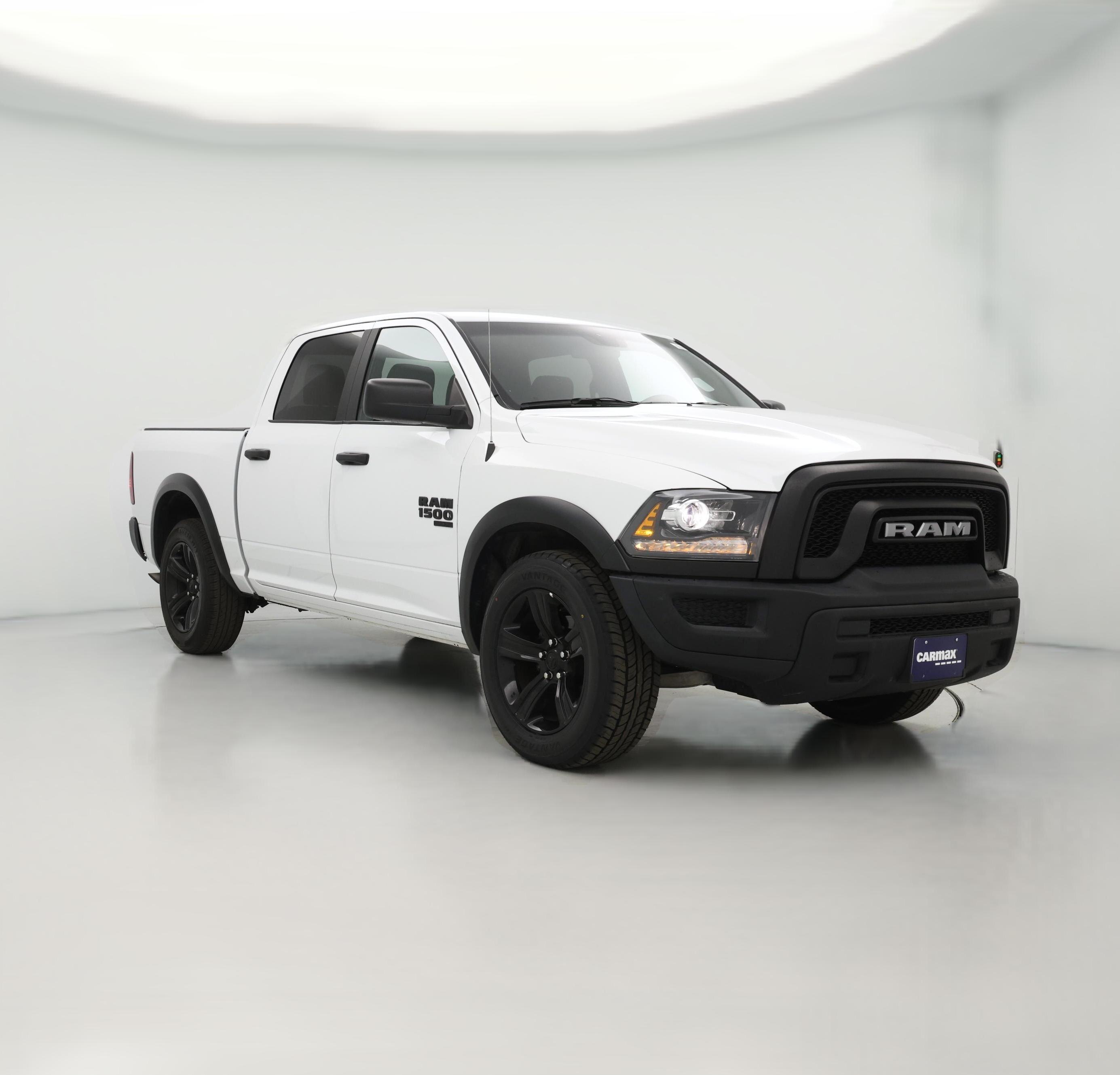 Thumbnail: 2024 RAM 1500 Classic - 1