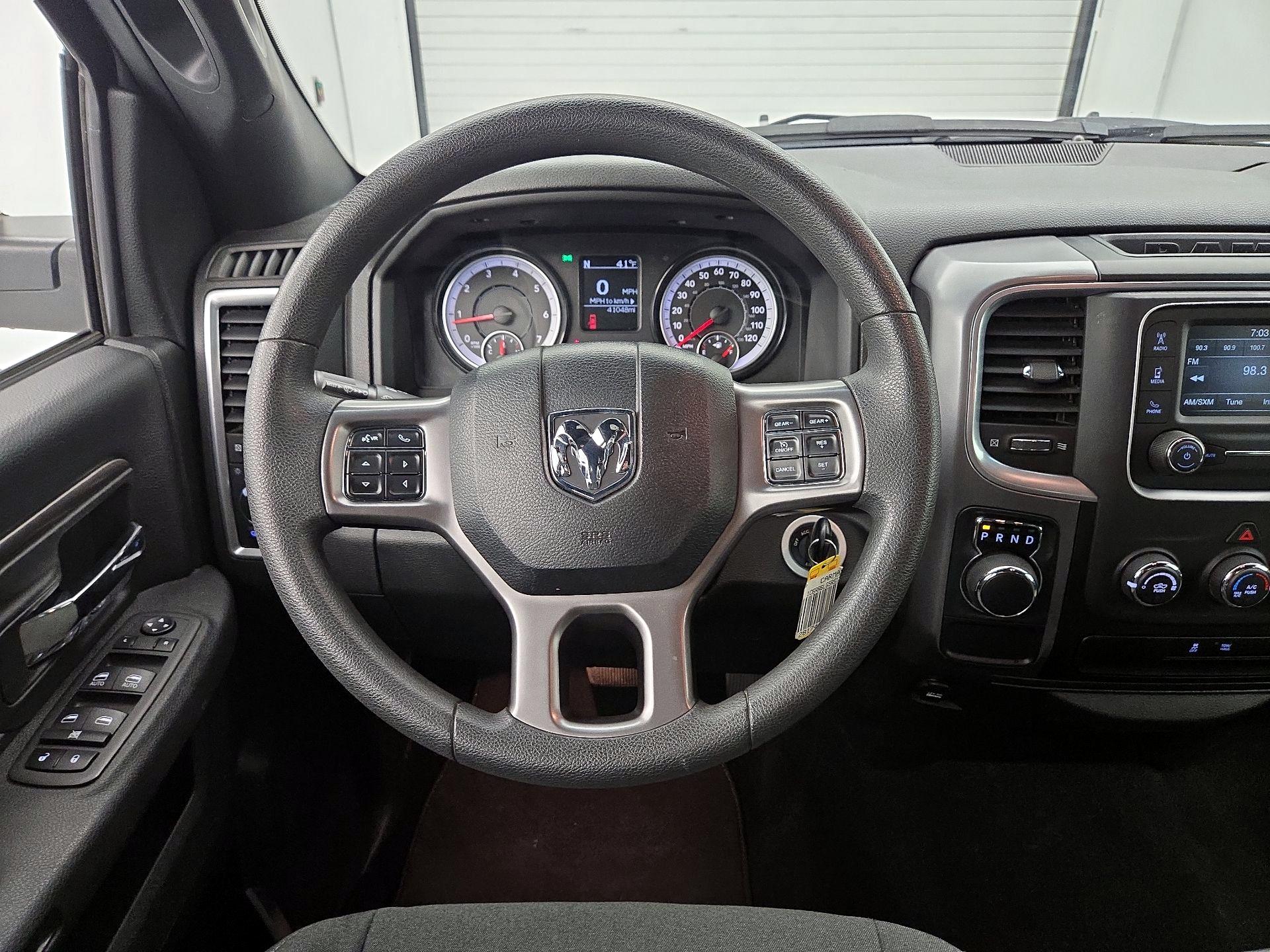 Thumbnail: 2024 RAM 1500 Classic - 10