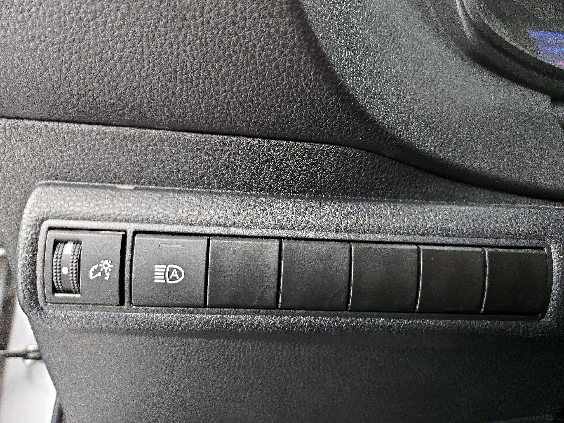 Thumbnail: 2024 Toyota Corolla - 13