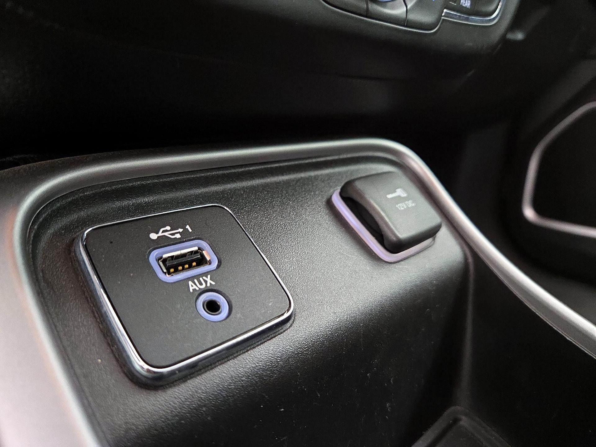 Thumbnail: 2020 Jeep Compass - 18