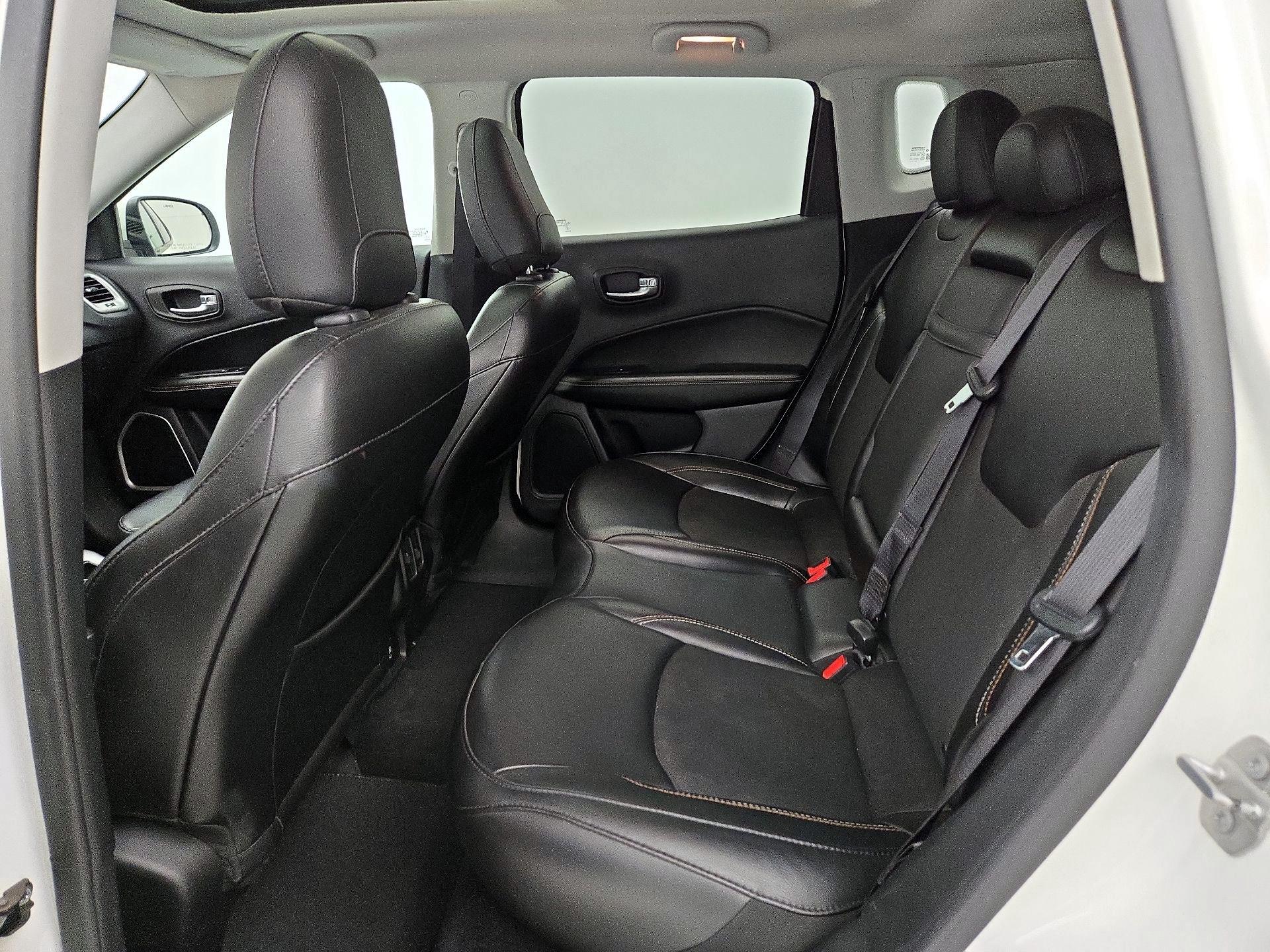 Thumbnail: 2020 Jeep Compass - 20